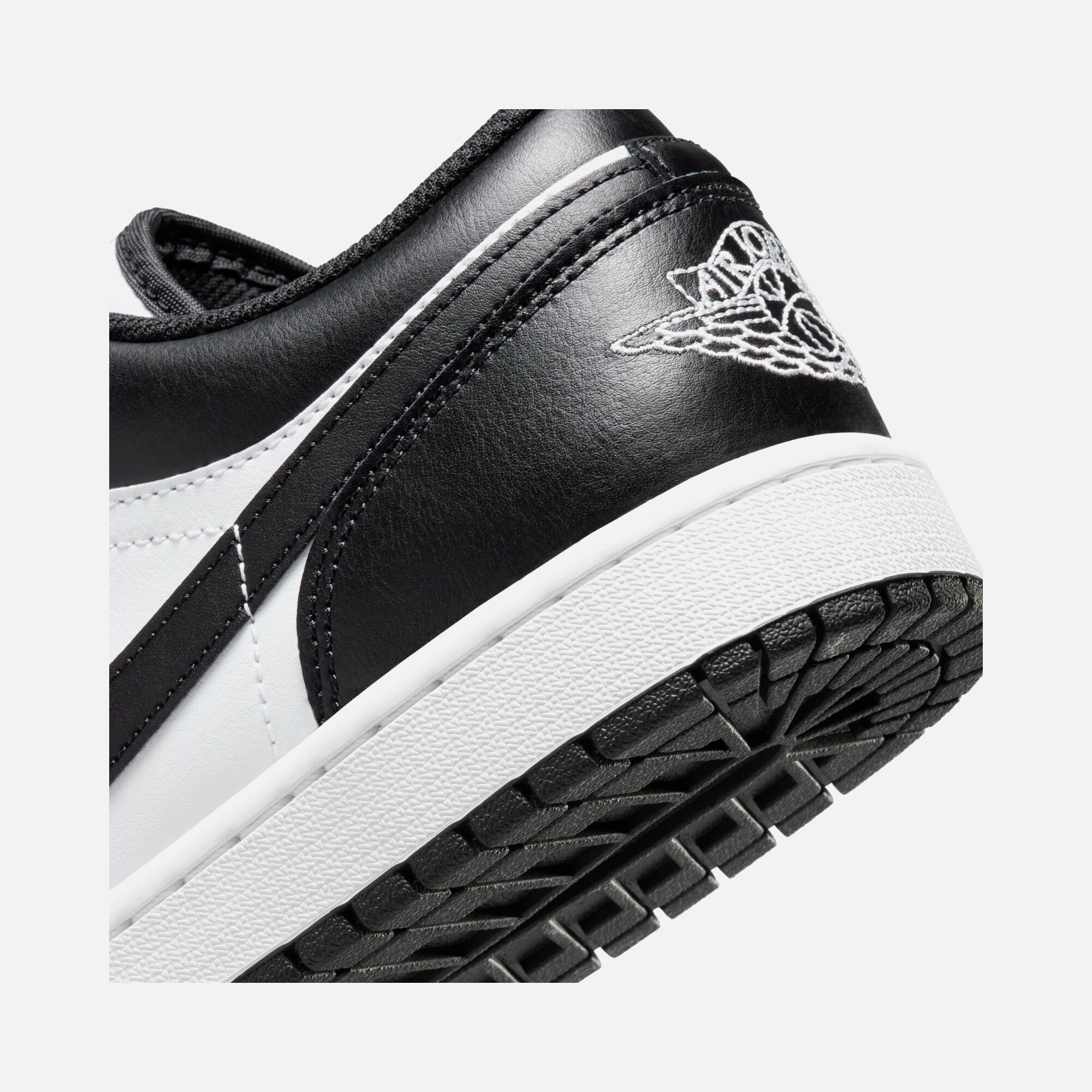 Nike Air Jordan 1 Low CO Erkek Spor Ayakkabı