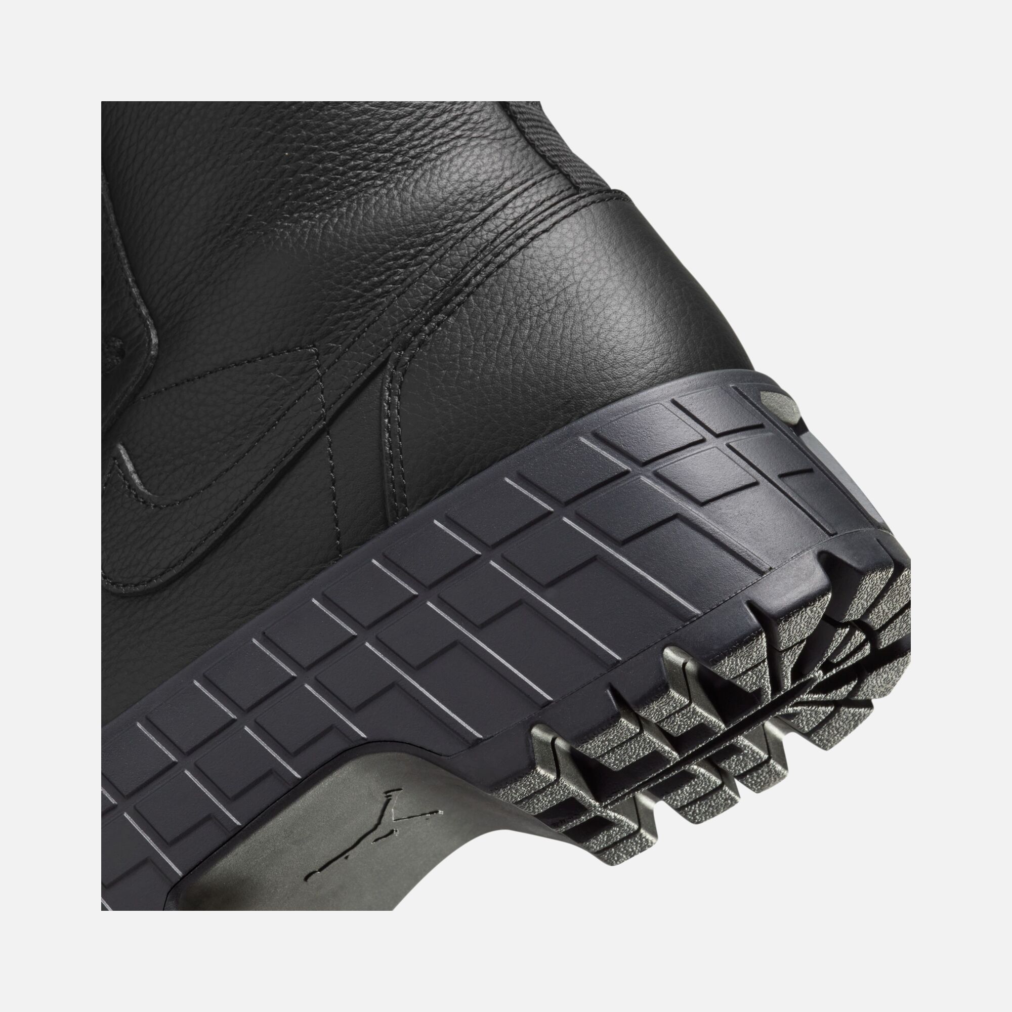 Nike Air Jordan 1 Brooklyn Mid Kadın Bot