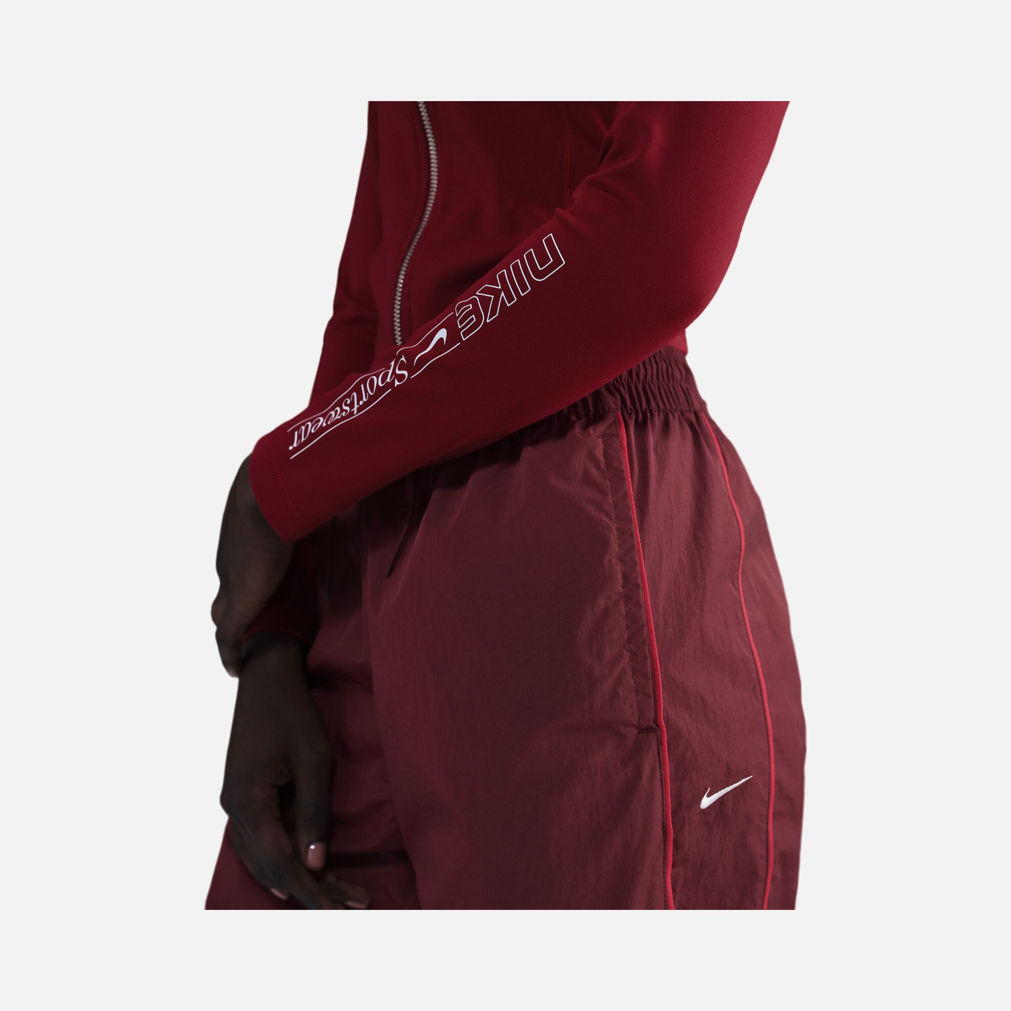 Nike Sportswear Windrunner High-Waisted Woven Open-Hem Kadın Eşofman Altı