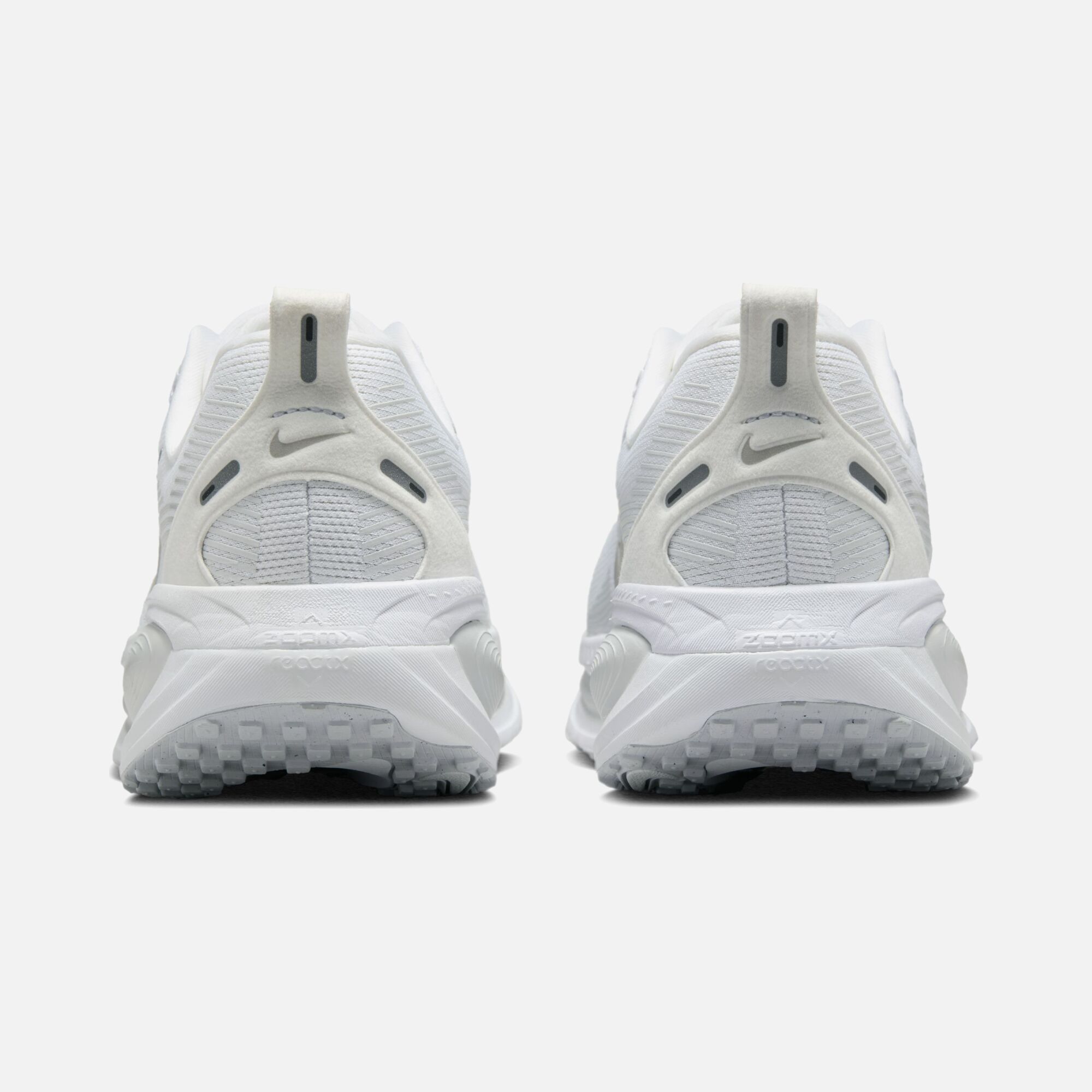 Nike Vomero 18 ZoomX Road Running Kadın Spor Ayakkabı