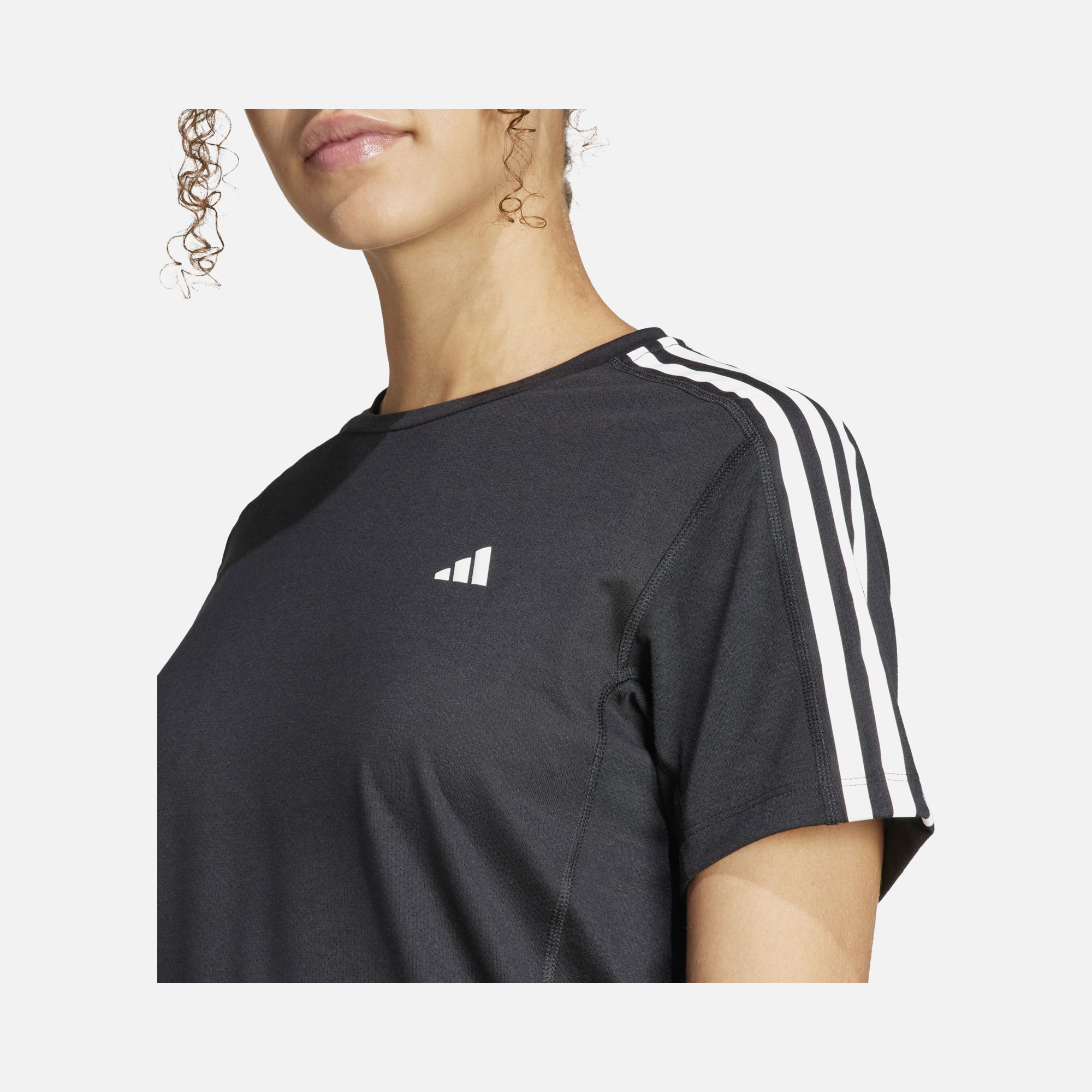 adidas AEROREADY Own the Run 3-Stripes Running Short-Sleeve Kadın Tişört