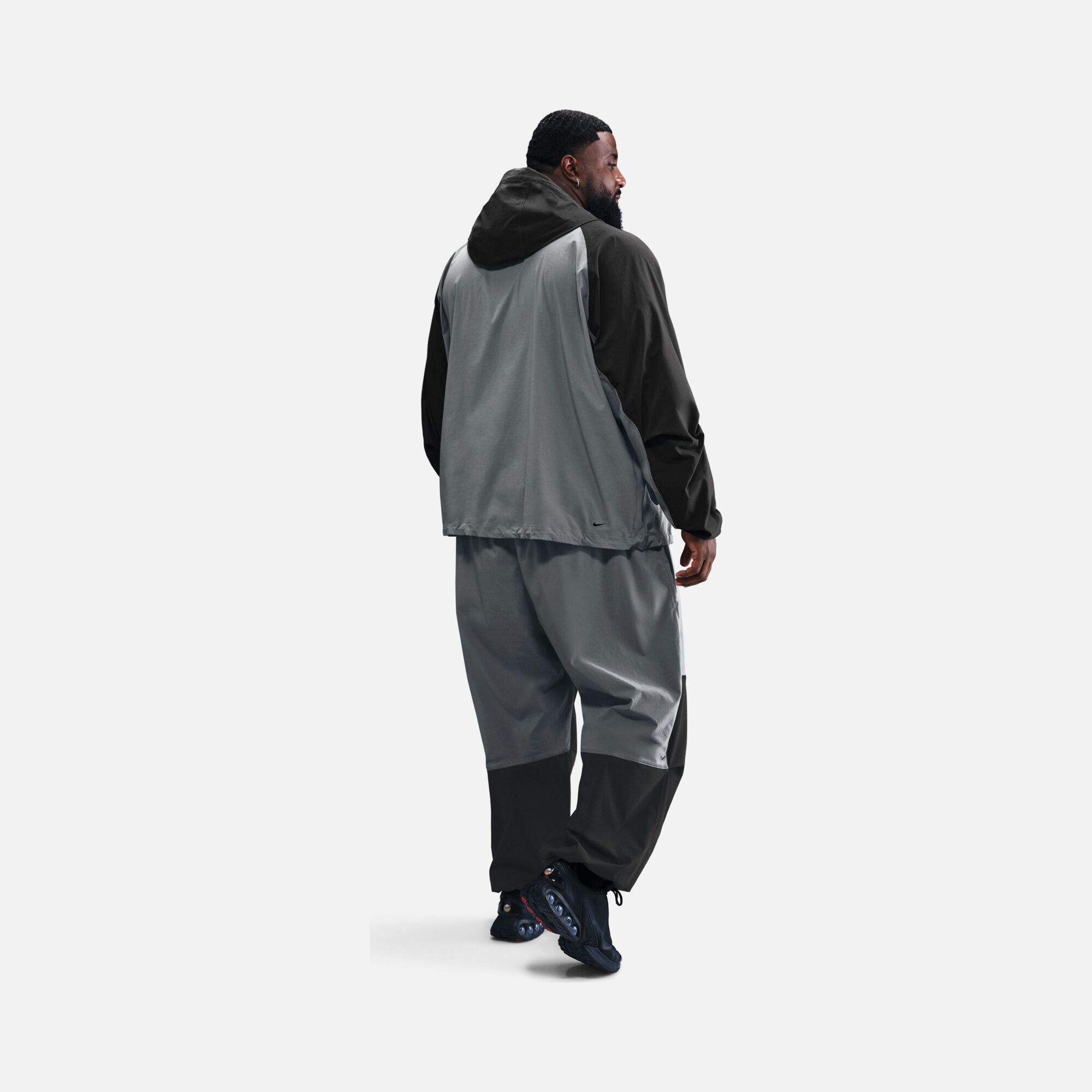 Nike Tech Woven Windrunner Full-Zip Hooded Erkek Ceket