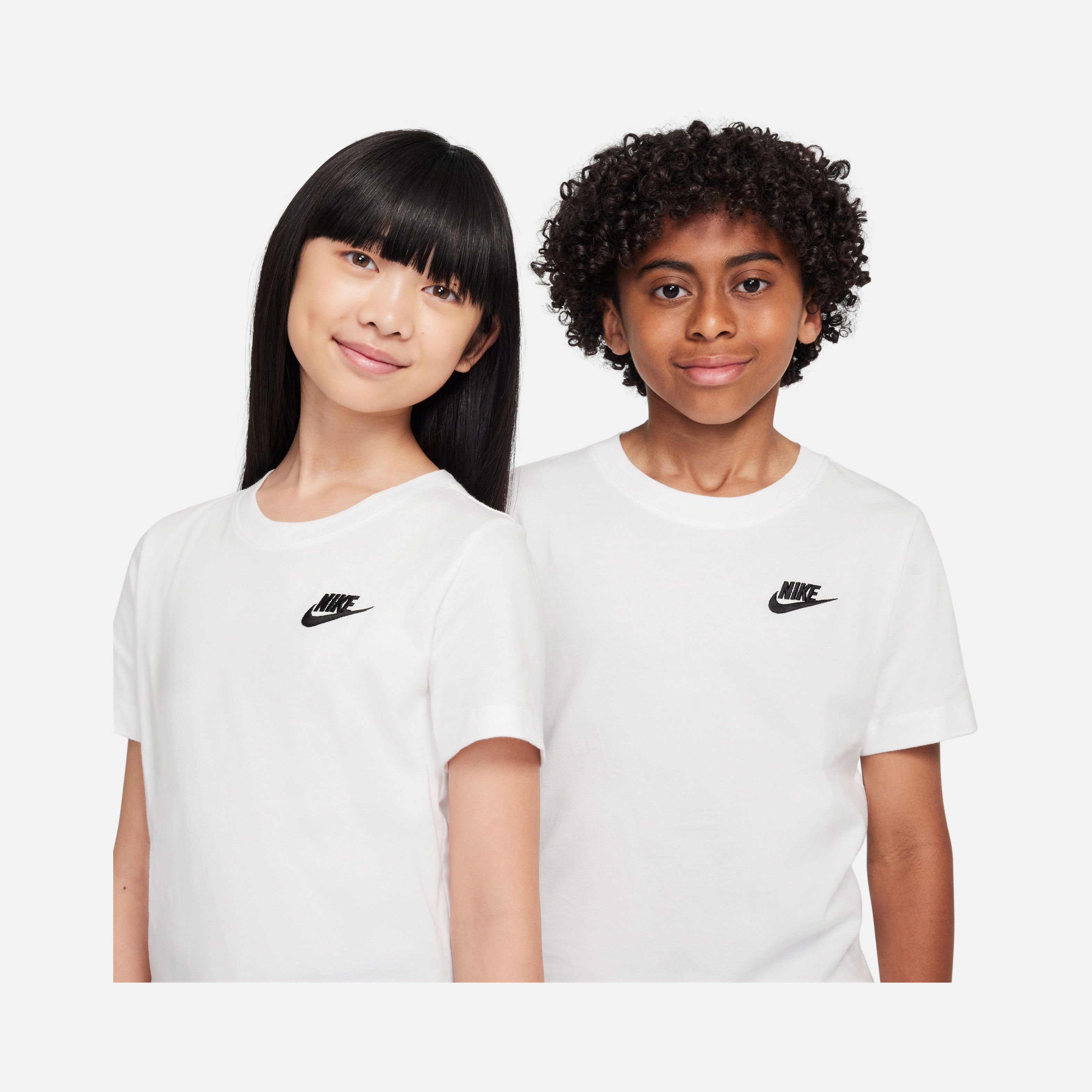 Nike Sportswear Embroidered Futura LBR Short-Sleeve Çocuk Tişört