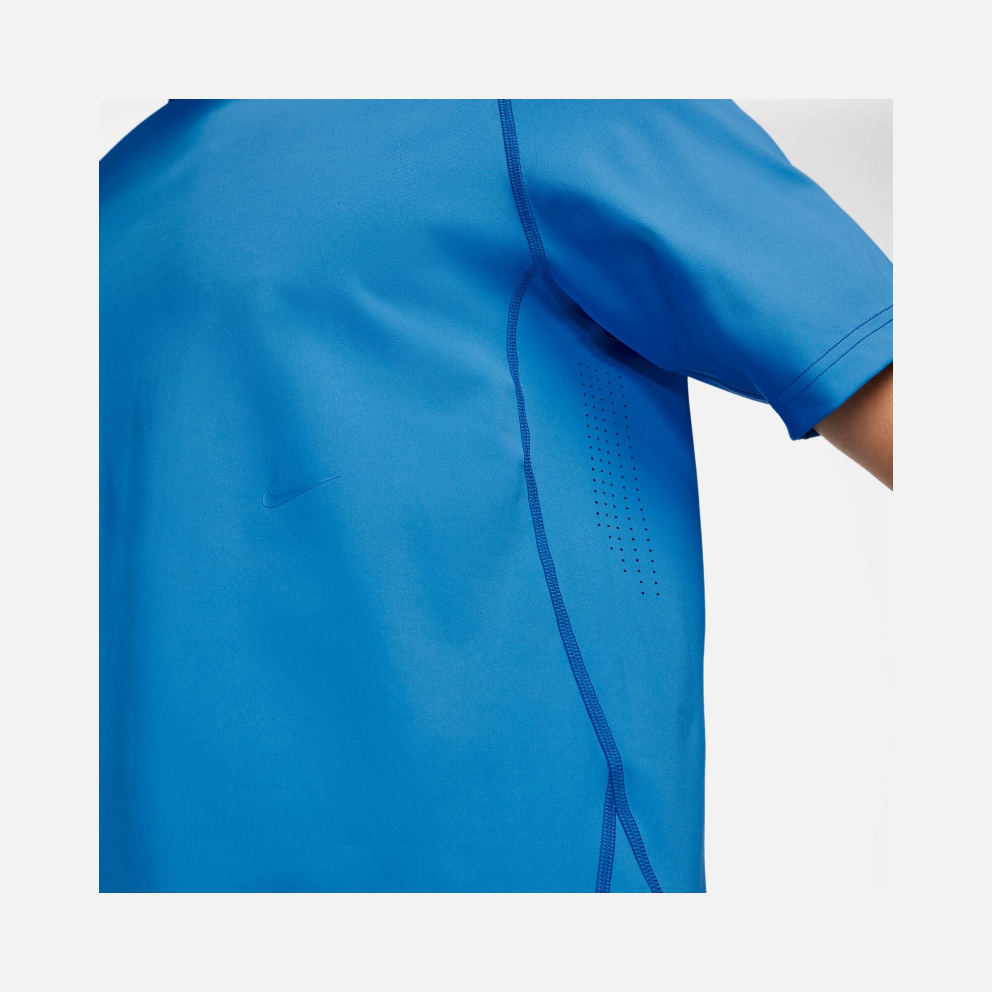 Nike Dri-Fit ADV A.P.S. Fitness Training Short-Sleeve Erkek Tişört