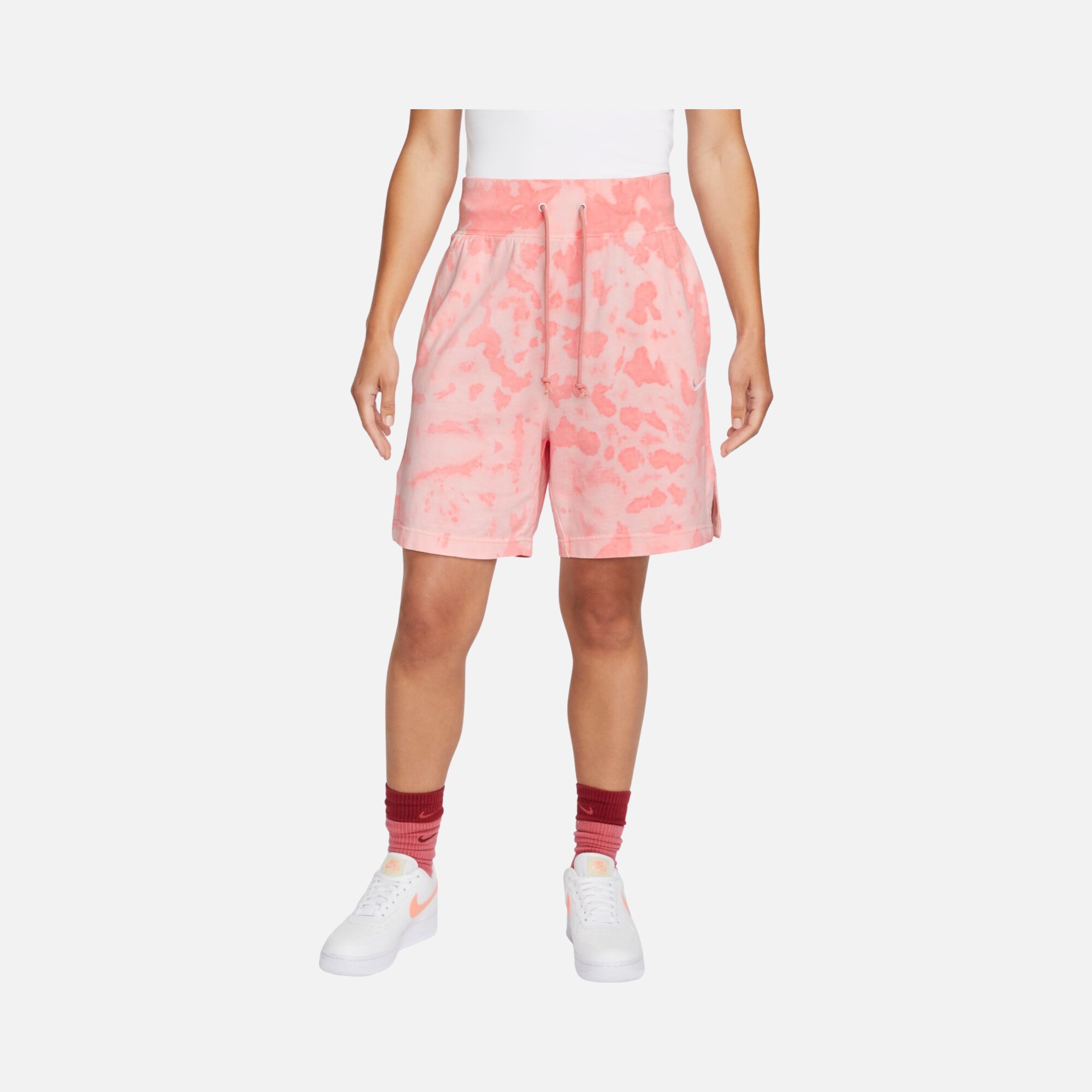 Nike Sportswear Cloud-Dye High-Waisted Kadın Şort