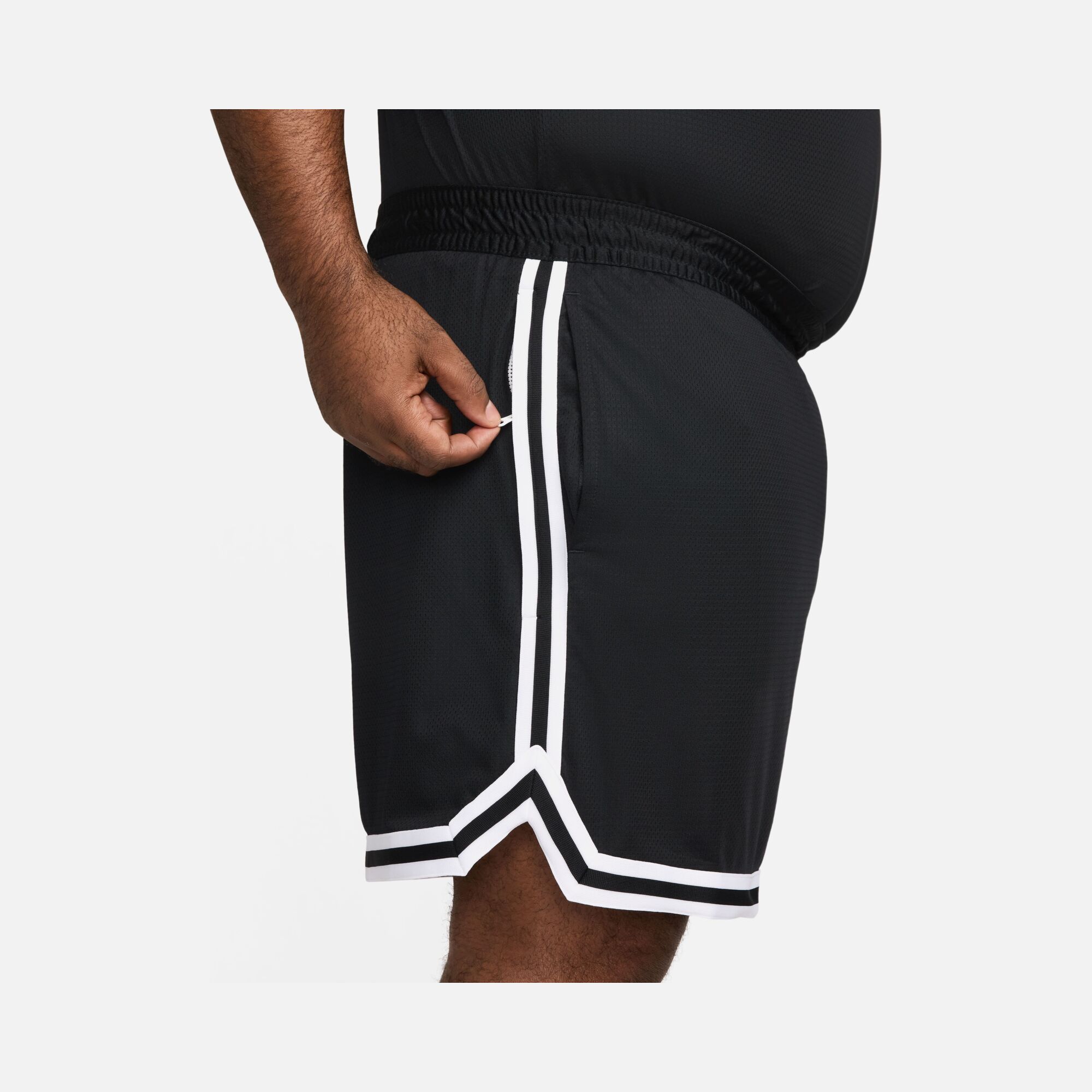 Nike DNA Dri-Fit 15cm (approx.) ''Mesh Surface & Smooth Interior'' Basketball Erkek Şort