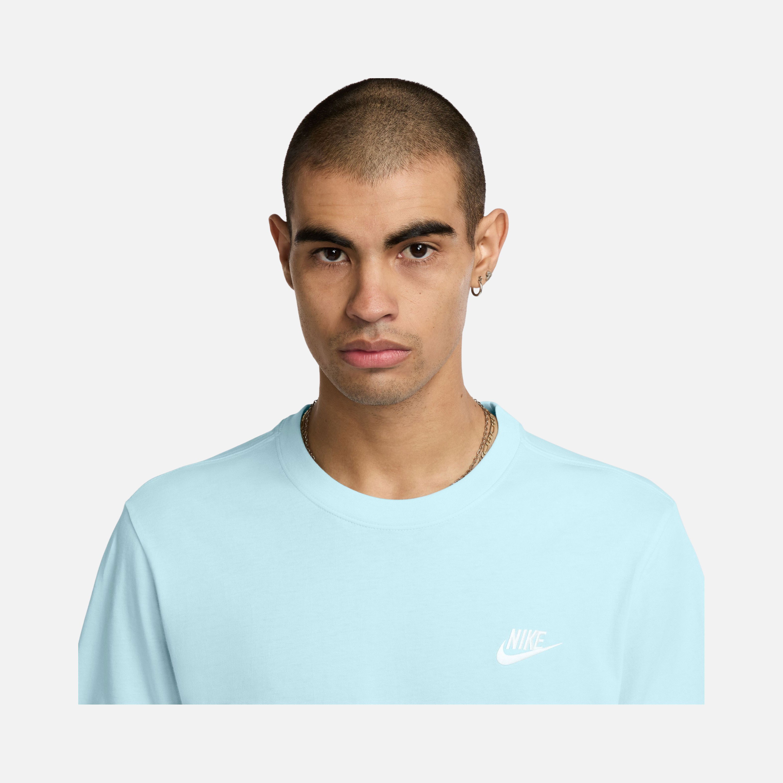Nike Sportswear Club Short-Sleeve Erkek Tişört