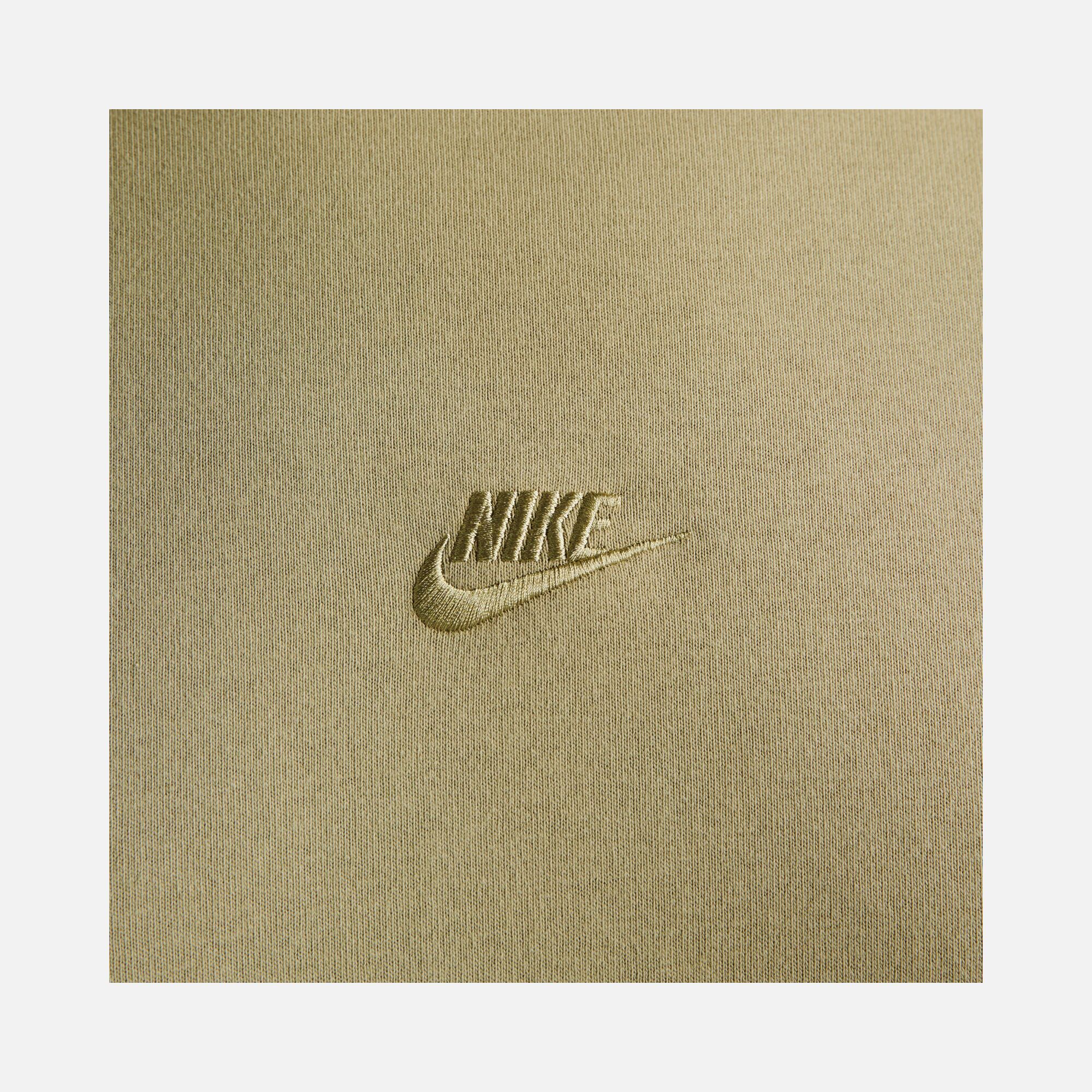 Nike Sportswear Premium Essentials Short-Sleeve Erkek Tişört