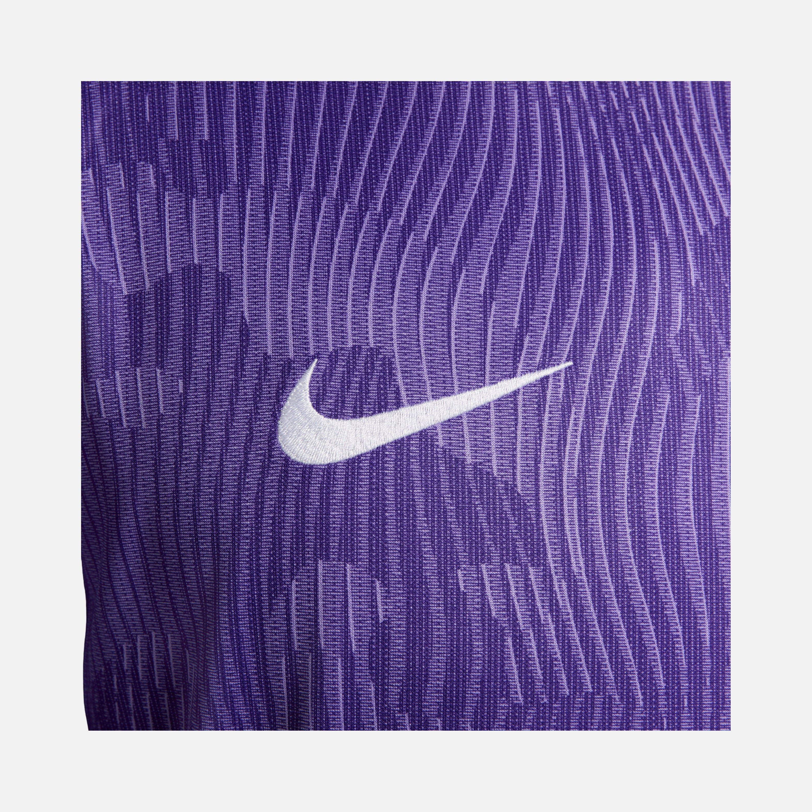 Nike FC Liverpool 2023-2024 Stadyum Üçüncü Takım Erkek Forma