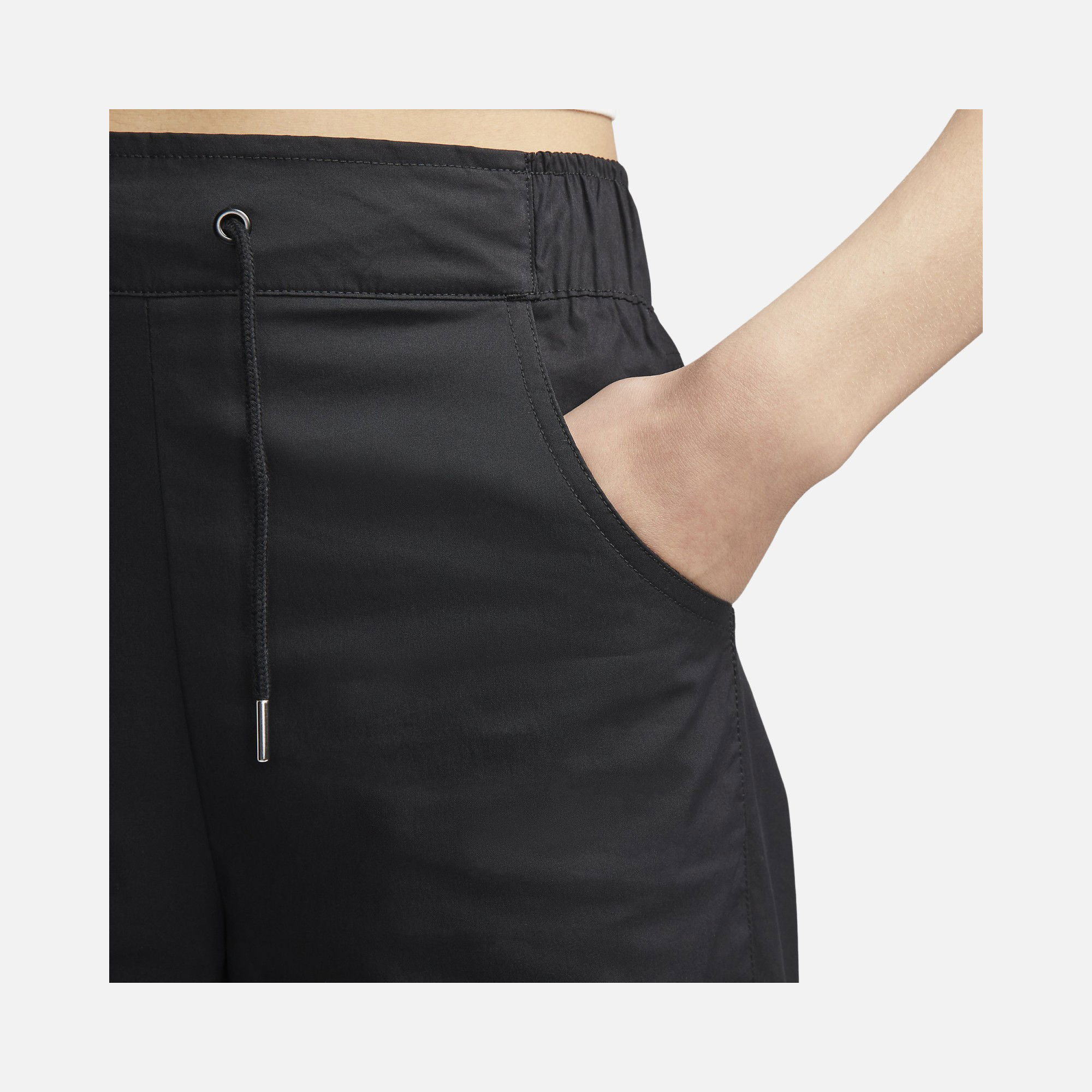 Nike Sportswear Essentials Woven High-Rise Kadın Pantolon