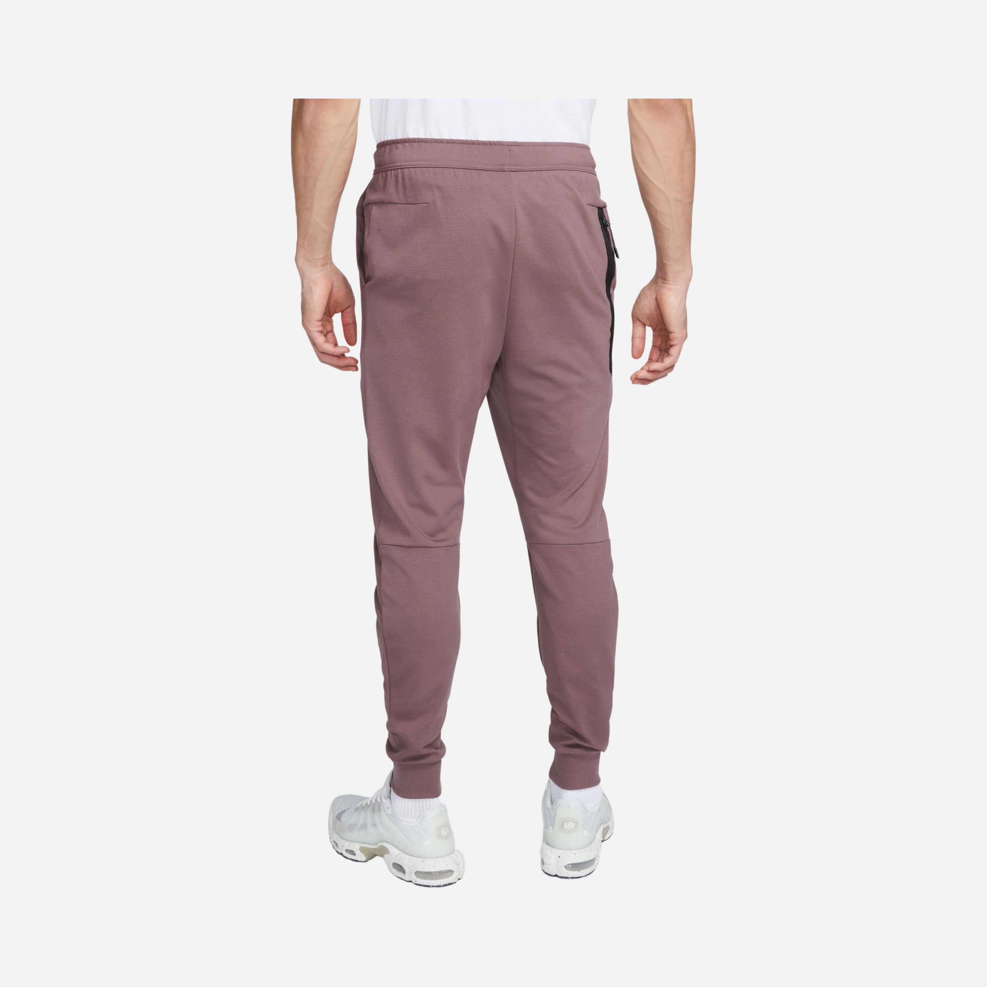 Nike Sportswear Tech Fleece Lightweight Slim-Fit Erkek Eşofman Altı
