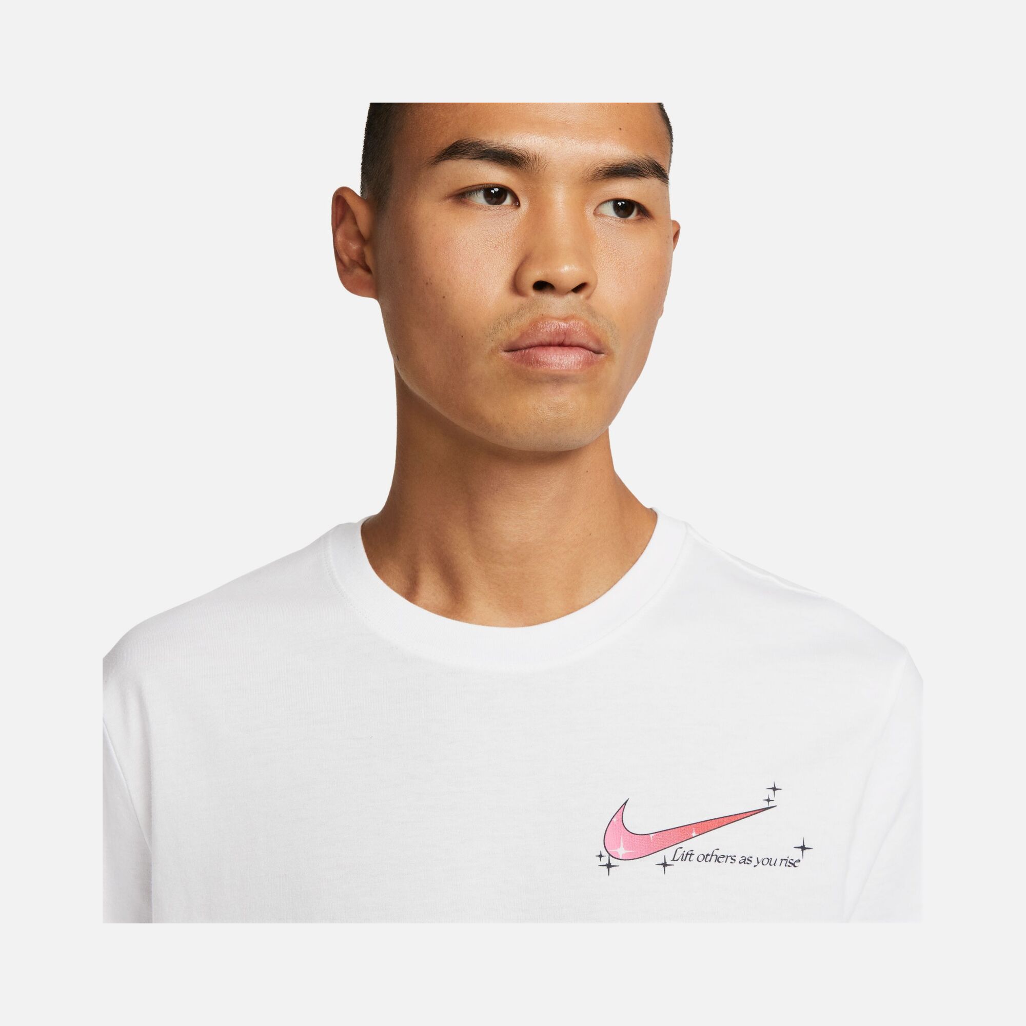 Nike Sportswear ''Life Others As You Rise'' Graphic OC PK1 Short-Sleeve Erkek Tişört