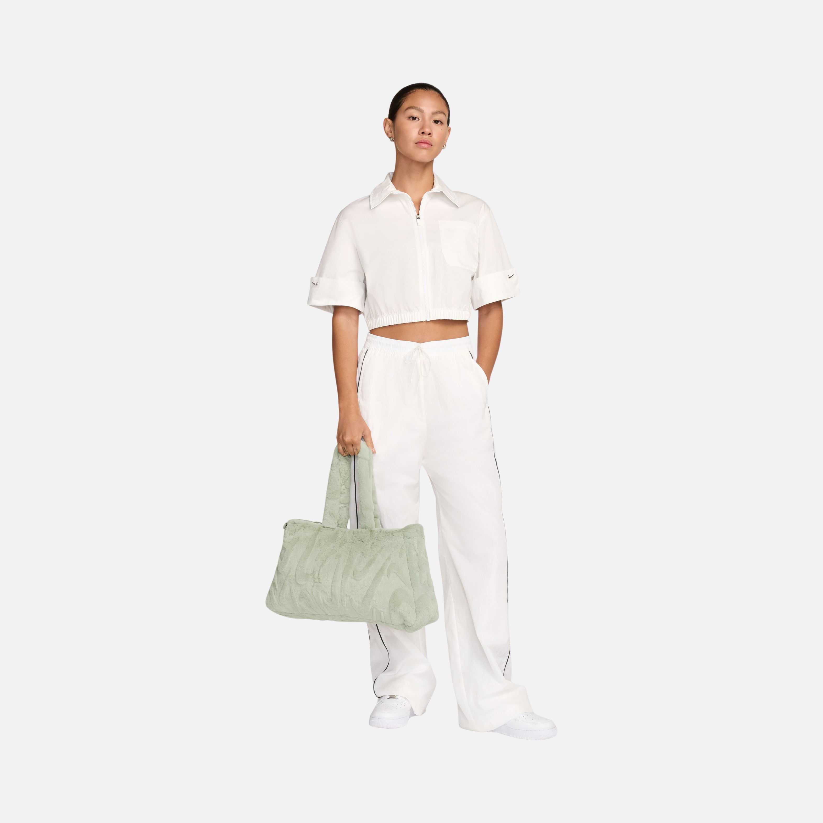 Nike Sportswear Faux Fur Tote HO24 (10 L) Kadın El Çantası