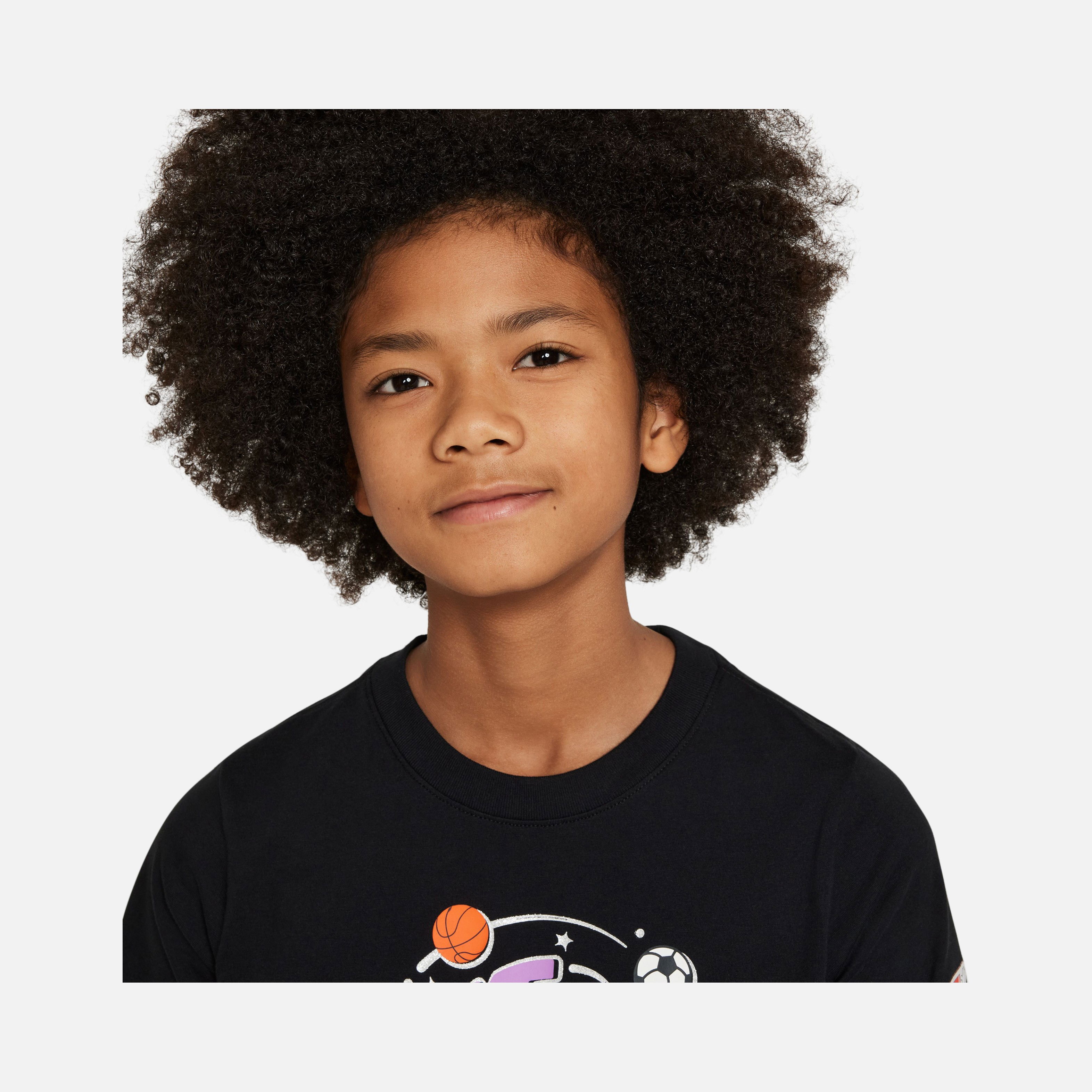 Nike Sportswear ''Sports Wizard Like Boxy Graphics'' Short-Sleeve Çocuk Tişört