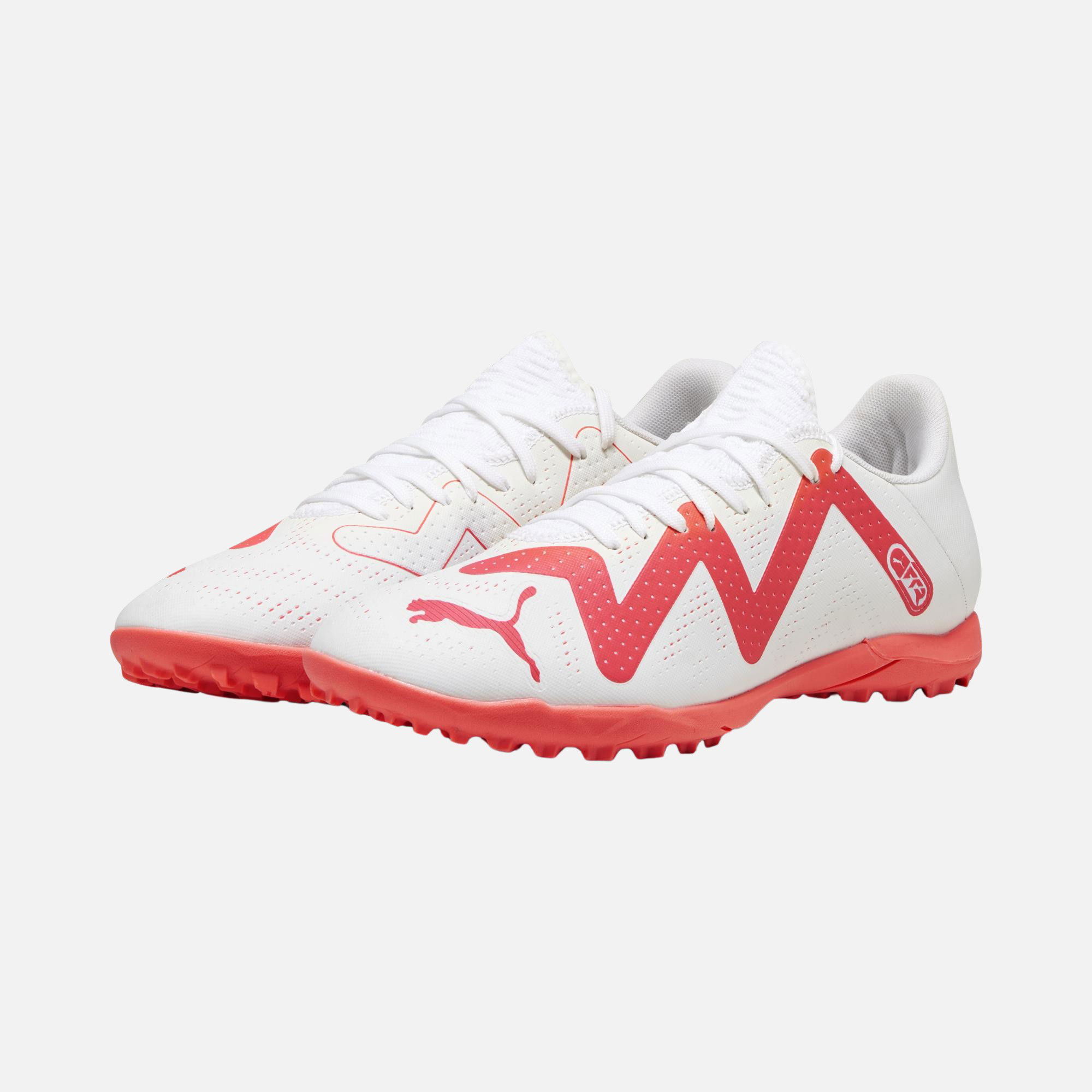 Puma Future Play TT Erkek Halı Saha Ayakkabı