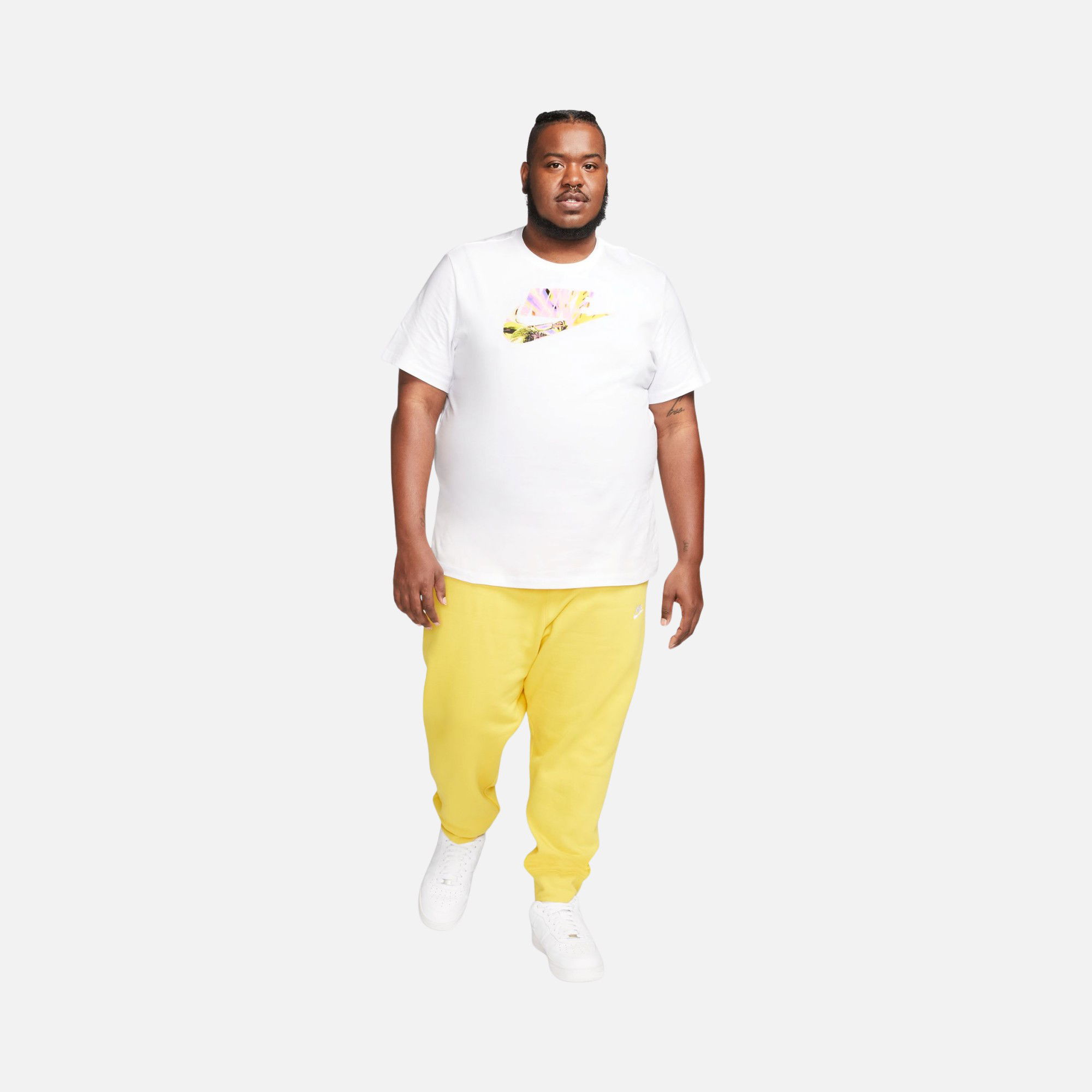 Nike Sportswear ''Stylized Futura Logo'' Graphic OC PK5 Short-Sleeve Erkek Tişört