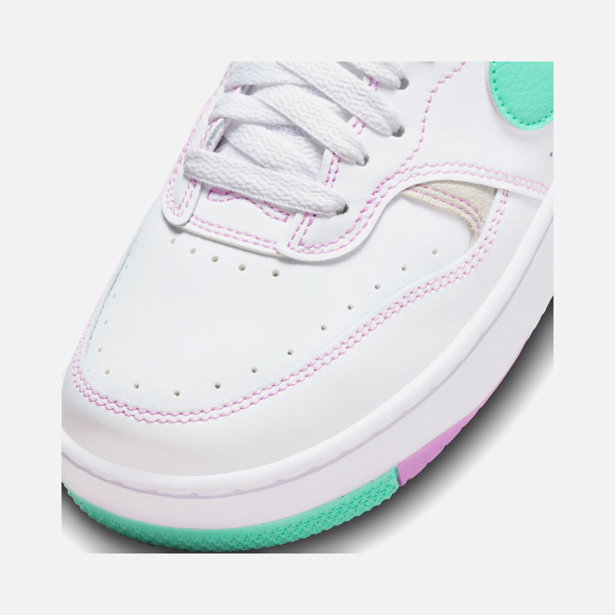 Nike Sportswear Gamma Force Kadın Spor Ayakkabı