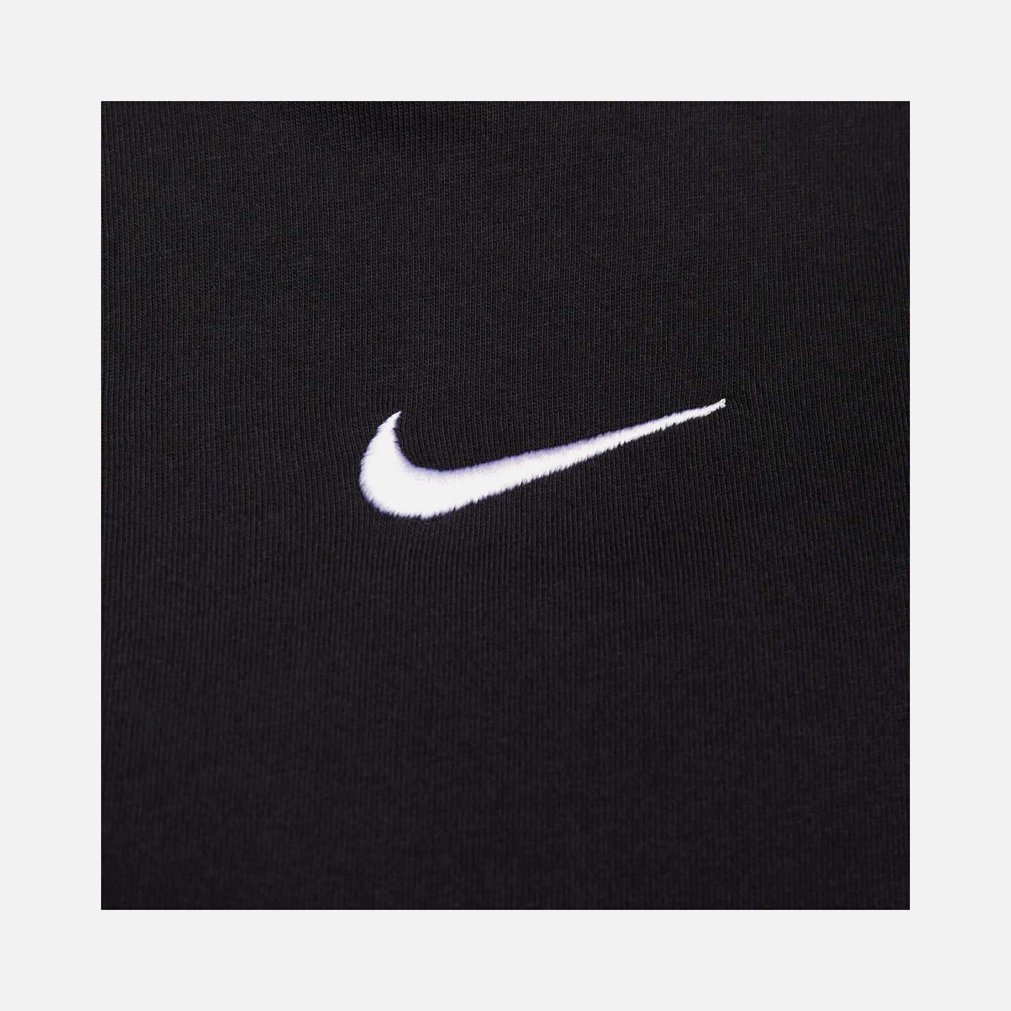Nike Sportswear Cropped Short-Sleeve Kadın Tişört