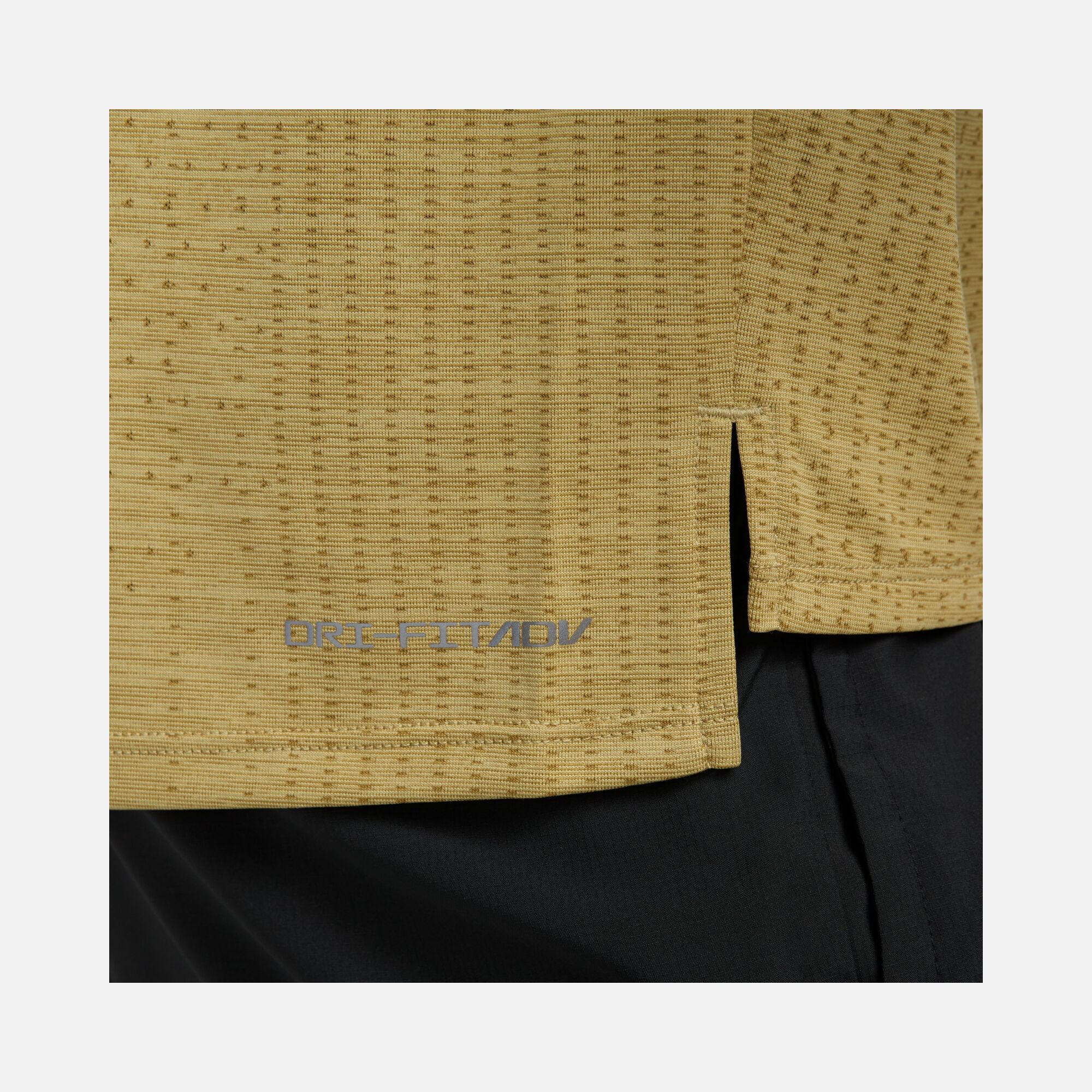 Nike Dri-Fit ADV TechKnit Ultra Running Short-Sleeve Erkek Tişört