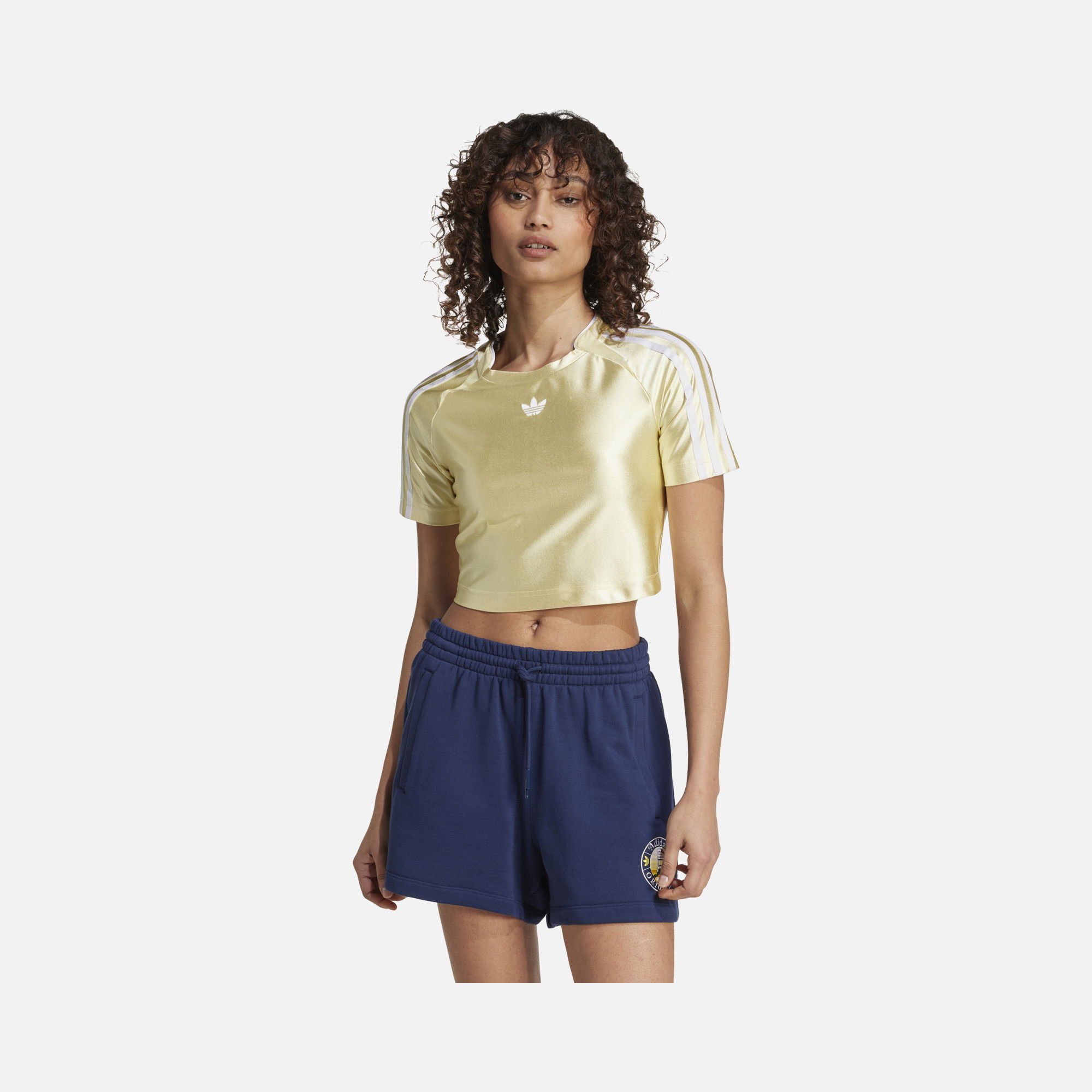 adidas Originals Adicolor Teamgeist Slim-Fit Cropped Short-Sleeve Kadın Tişört