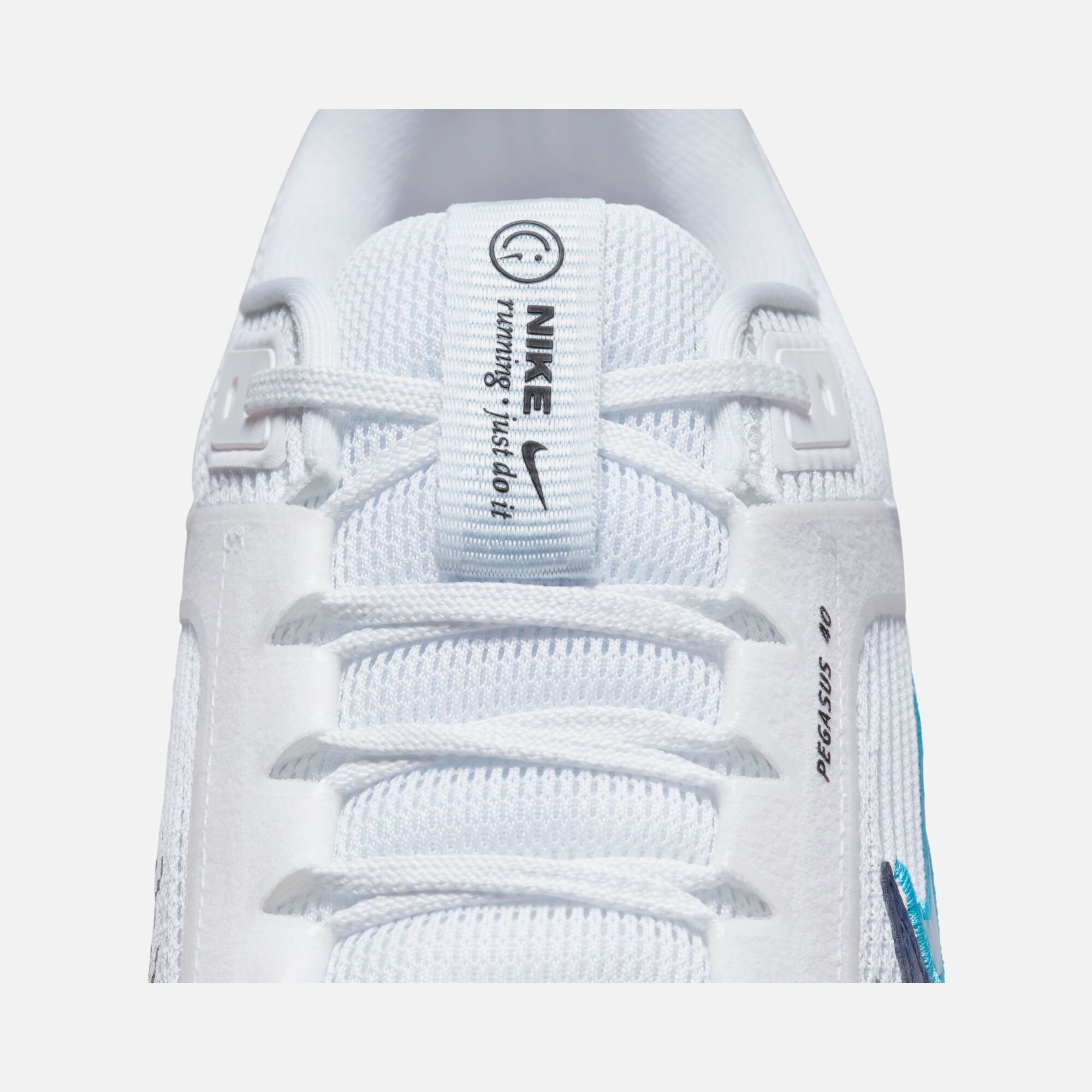 Nike Pegasus 40 Premium Road Running Erkek Spor Ayakkabı