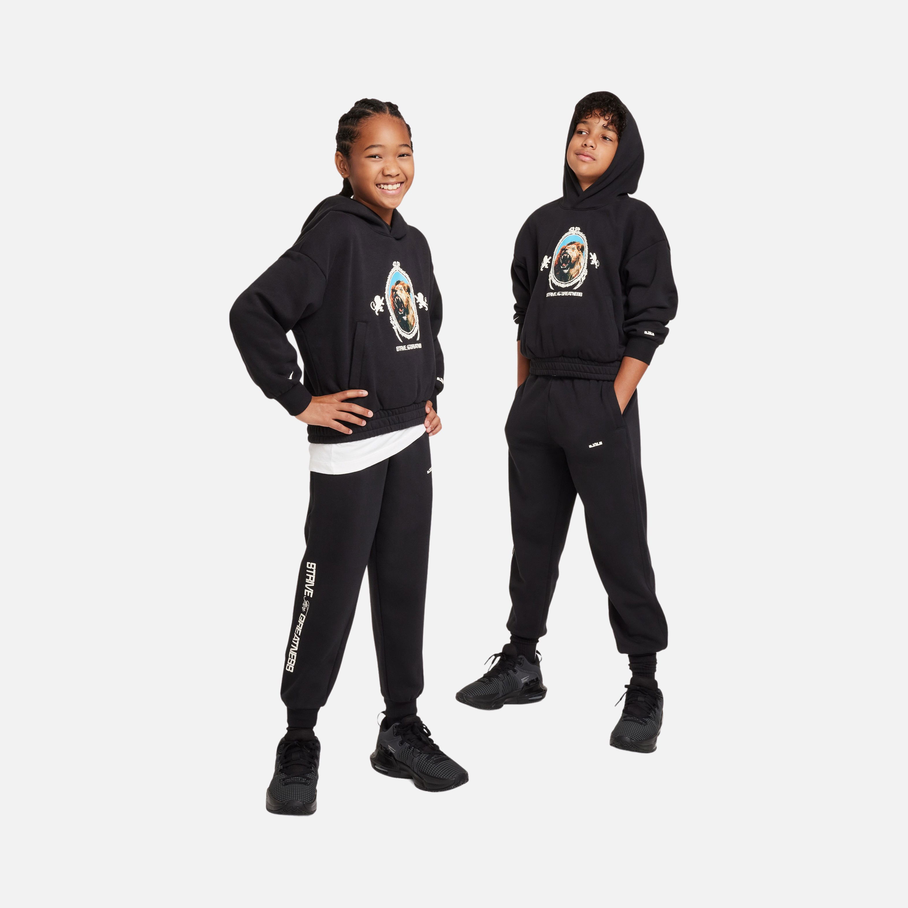 Nike LeBron ''Strive For Greatness'' Basketball Pullover Hoodie Çocuk Sweatshirt