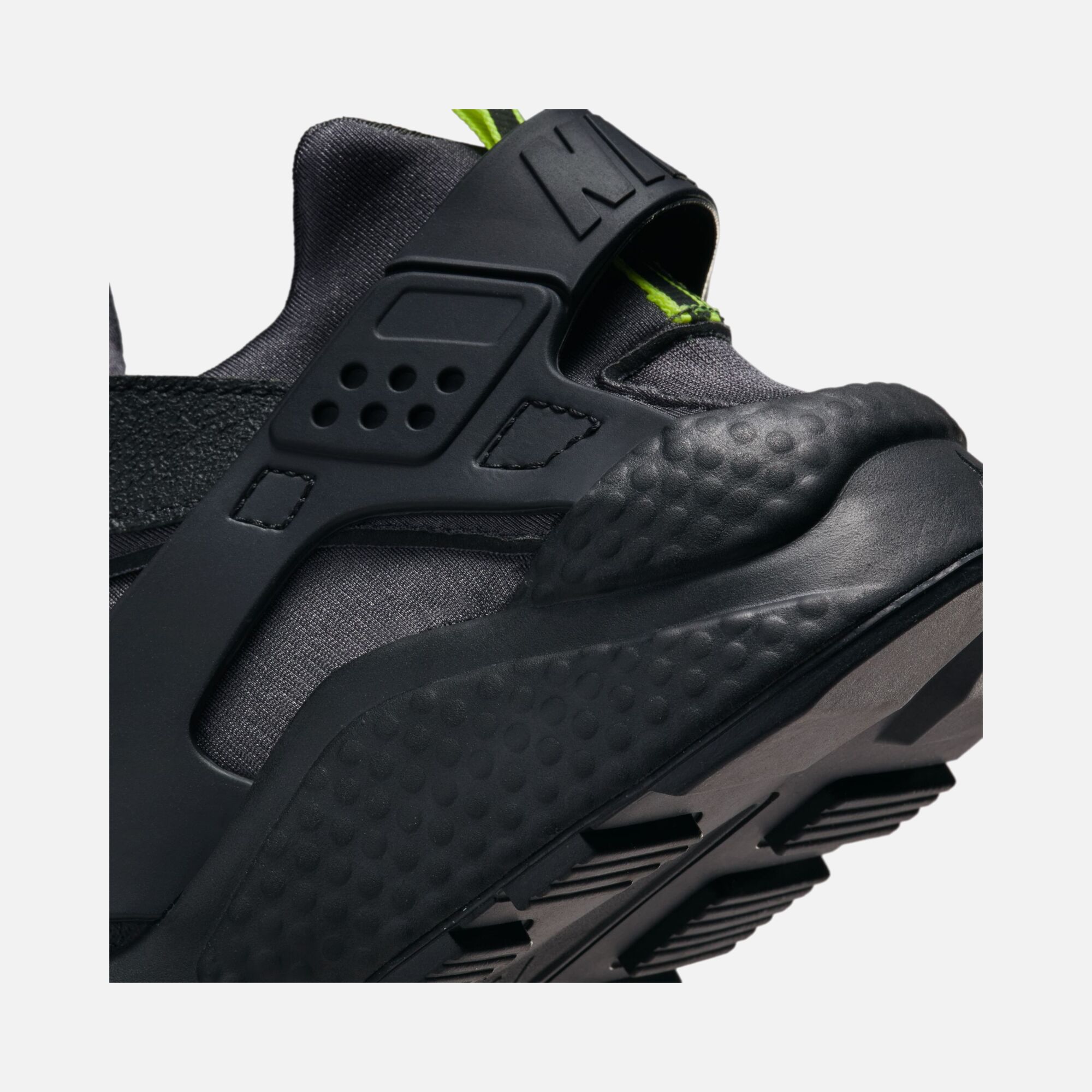 Nike Air Huarache HO22 Erkek Spor Ayakkabı