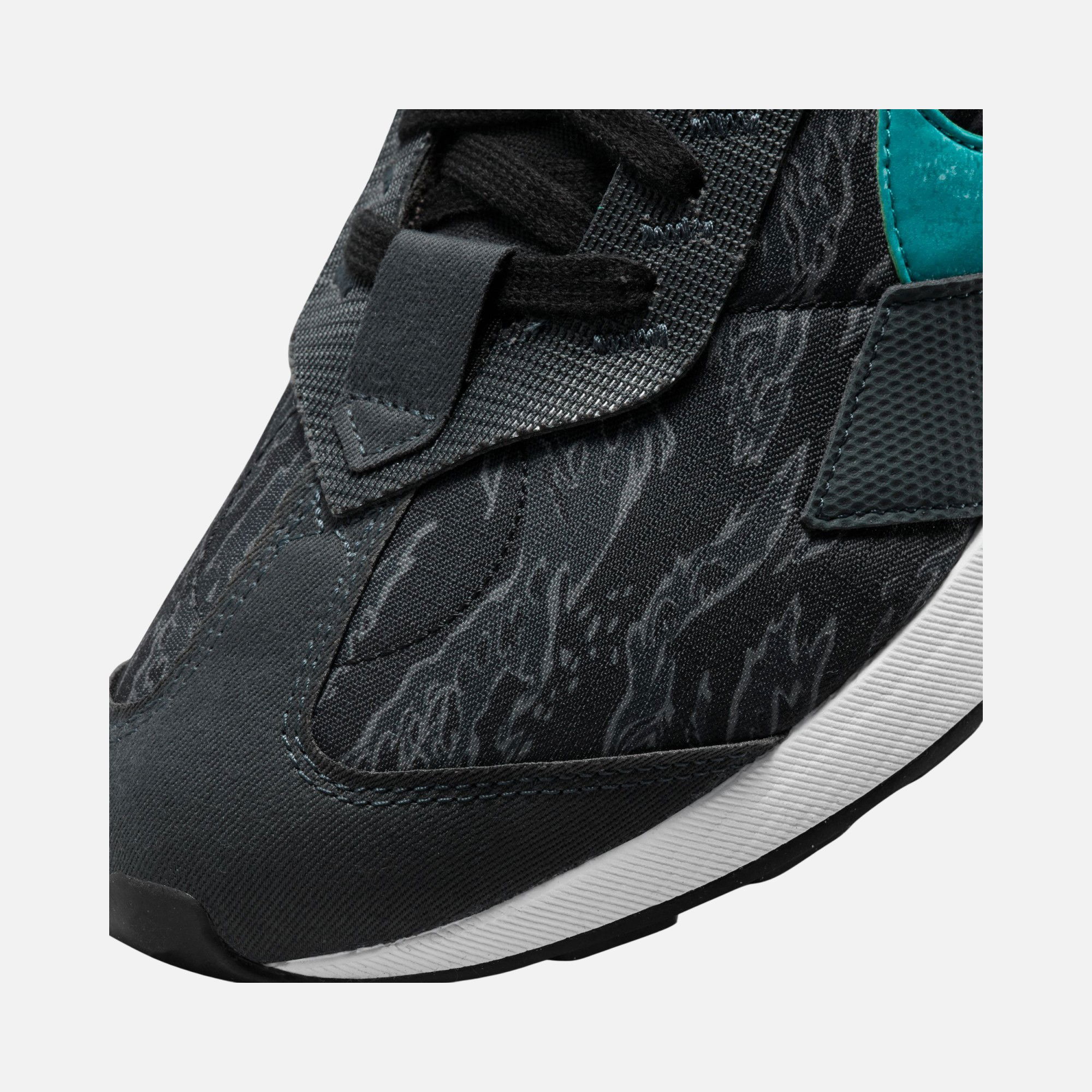 Nike Air Max Pre-Day SE Erkek Spor Ayakkabı