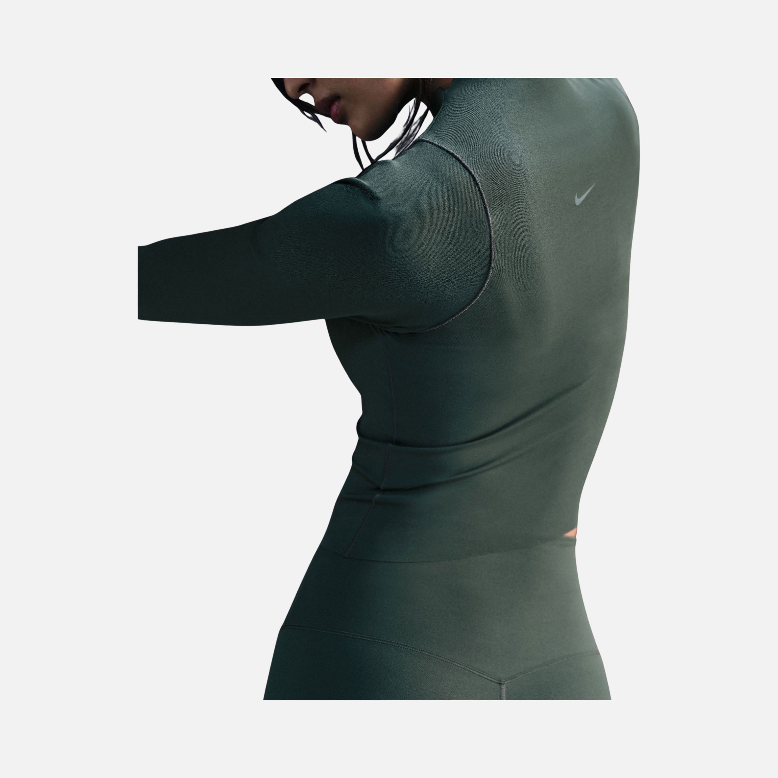 Nike Zenvy InfinaSoft Dri-Fit Yoga Training Long-Sleeve Kadın Tişört