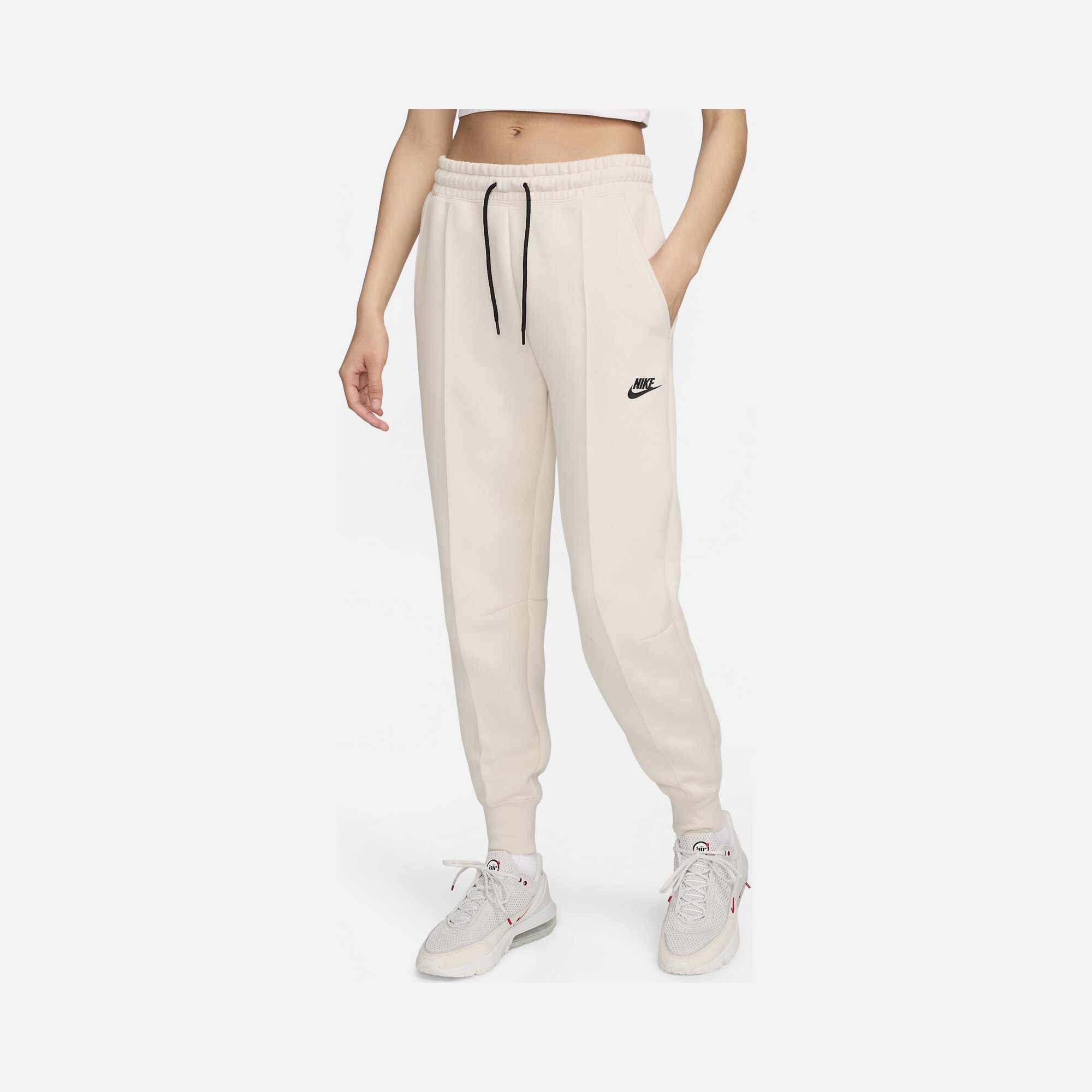 Nike Sportswear Tech Fleece Mid-Rise ''Front&Back Collet Details'' Kadın Eşofman Altı