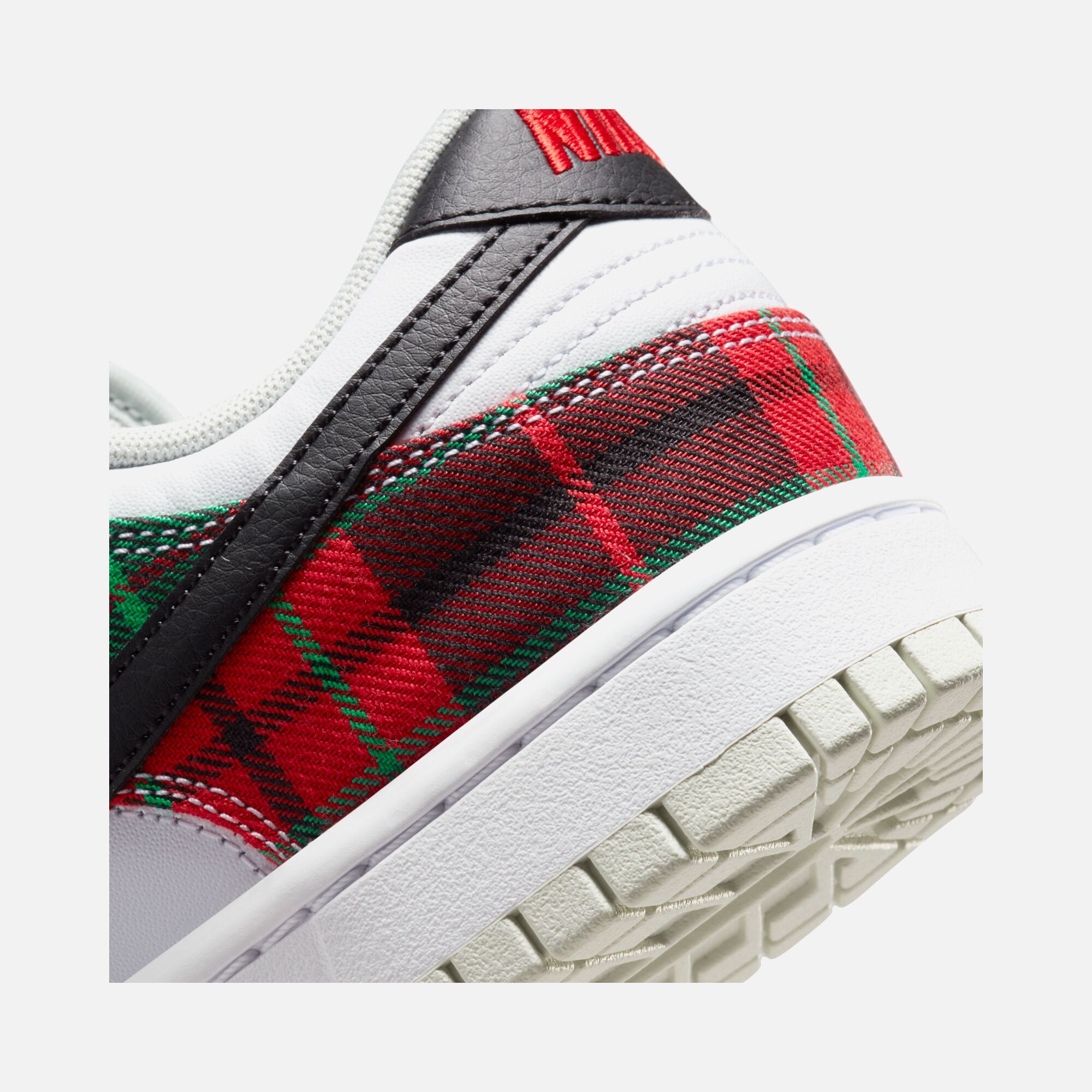Nike Dunk Low Retro Premium ''Tartan Plaid'' Erkek Spor Ayakkabı