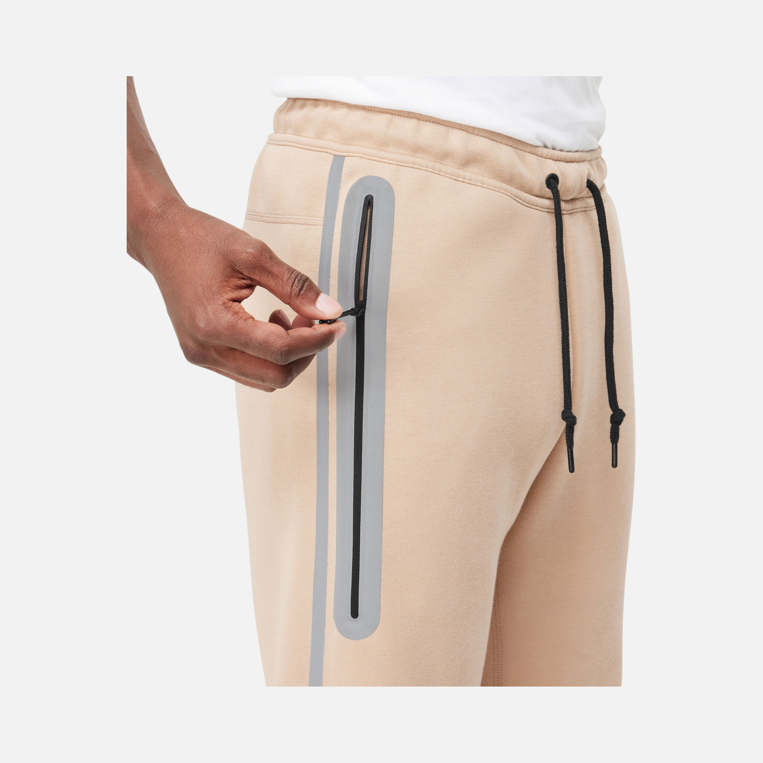 Nike Sportswear Tech Seasonal Tech Fleece+ Erkek Eşofman Altı