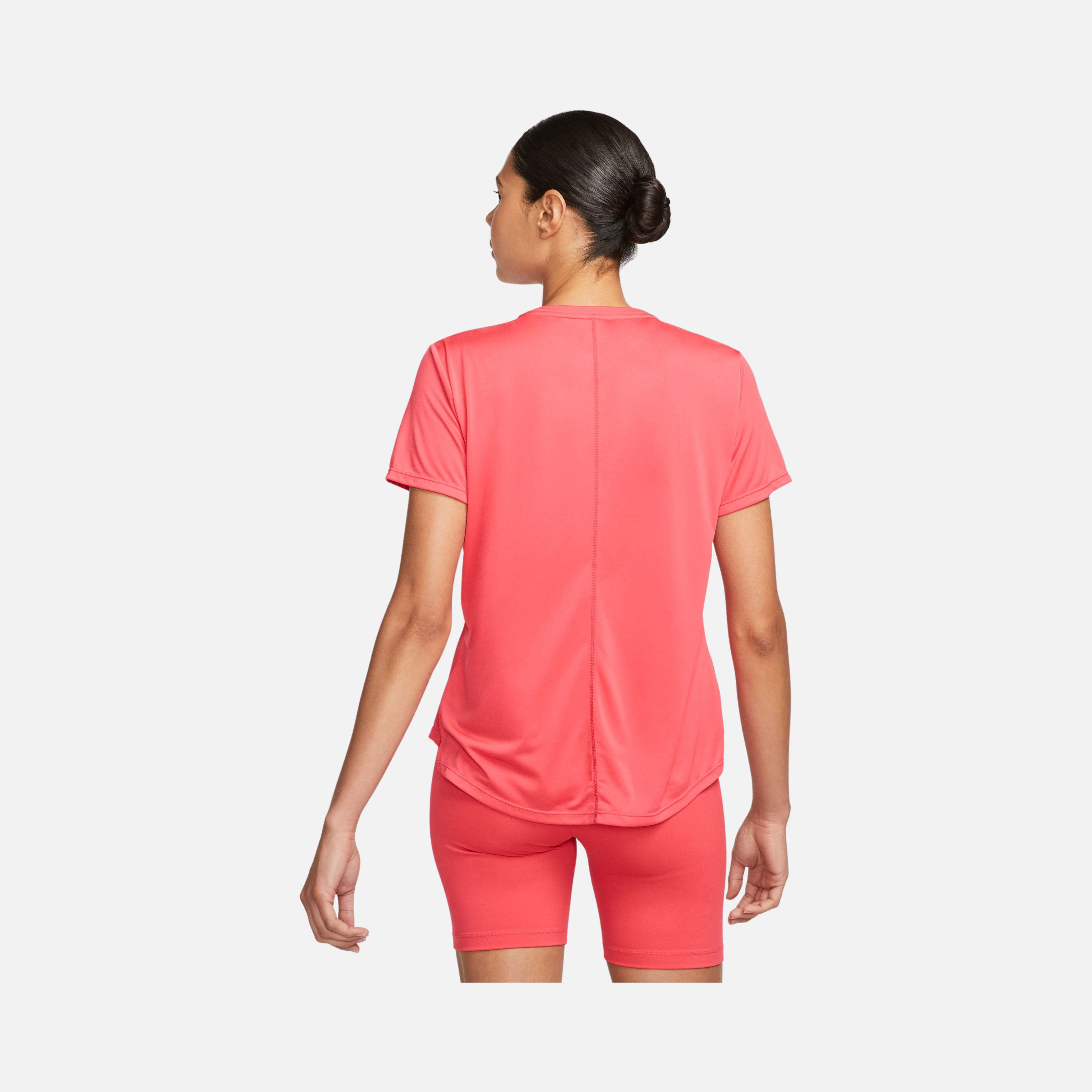 Nike Dri-Fit One Standard-Fit Short Sleeve Kadın Tişört