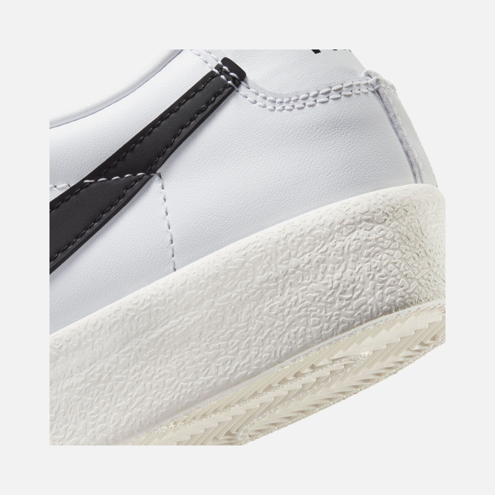 Nike Blazer Low '77 Vintage Erkek Spor Ayakkabı