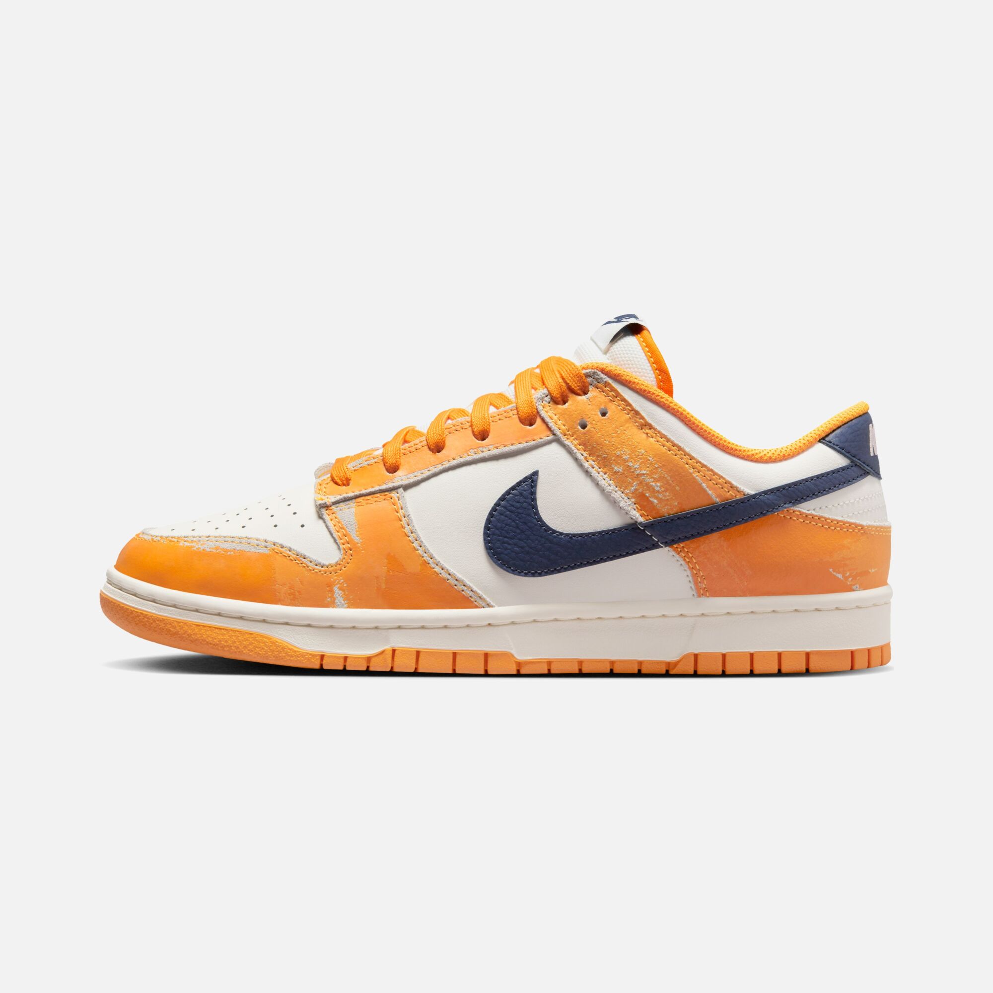 Nike Dunk Low ''Wear and Tear Details'' Erkek Spor Ayakkabı