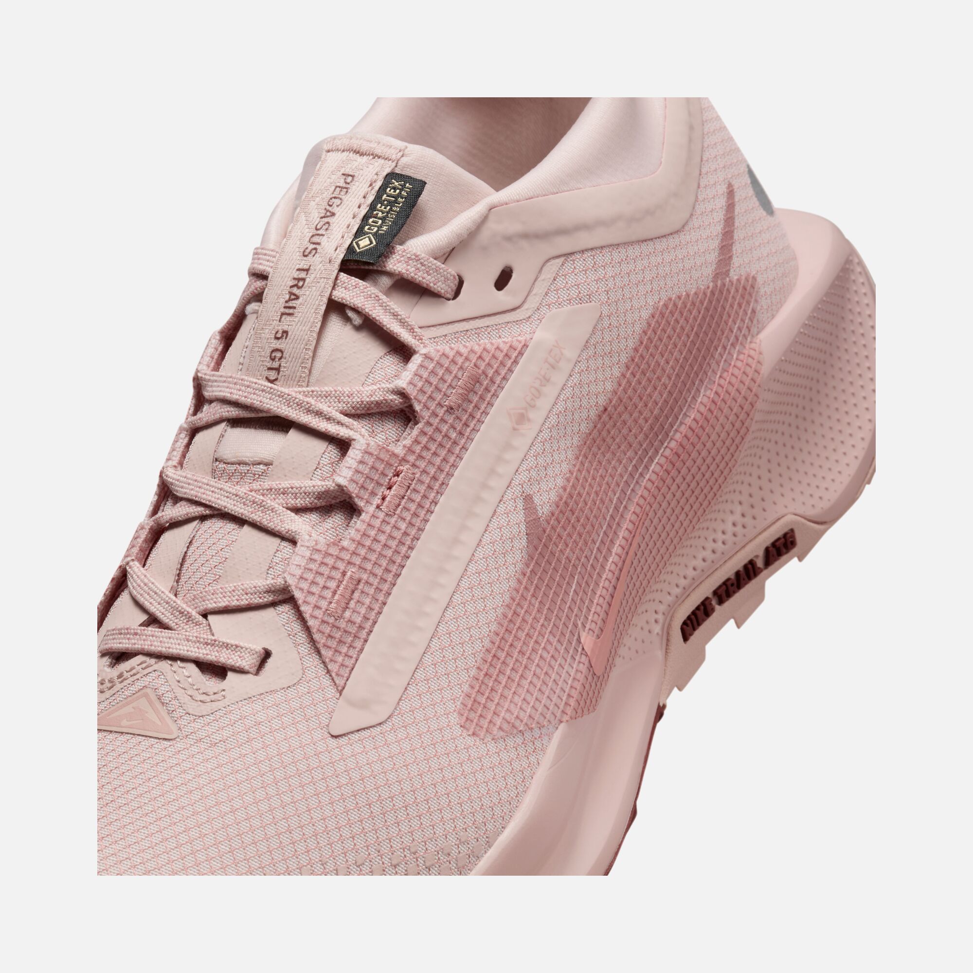 Nike Pegasus Trail 5 Gore-Tex Running Kadın Spor Ayakkabı