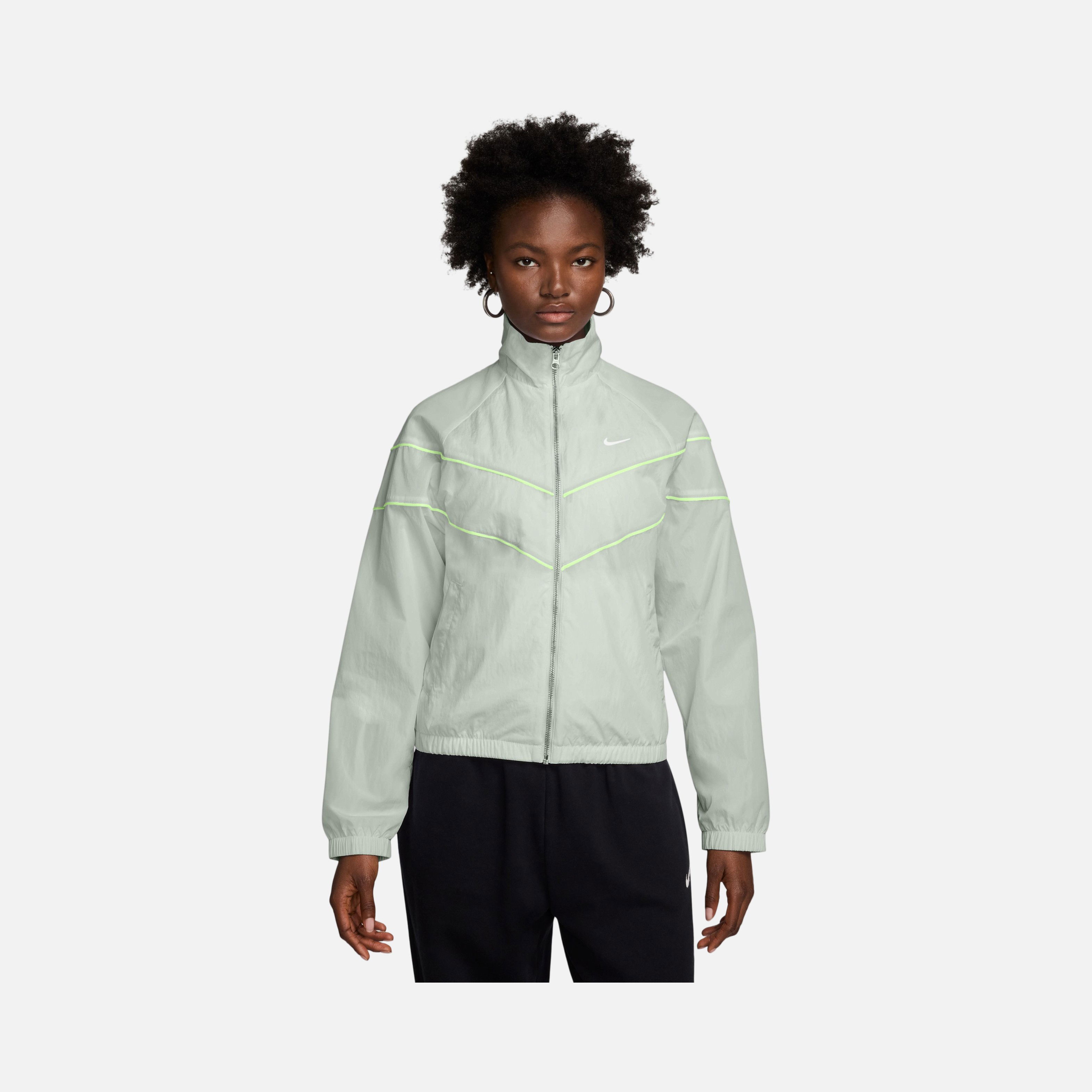 Nike Sportswear Essentials Windrunner Loose UV Woven Lined Full-Zip Kadın Ceket