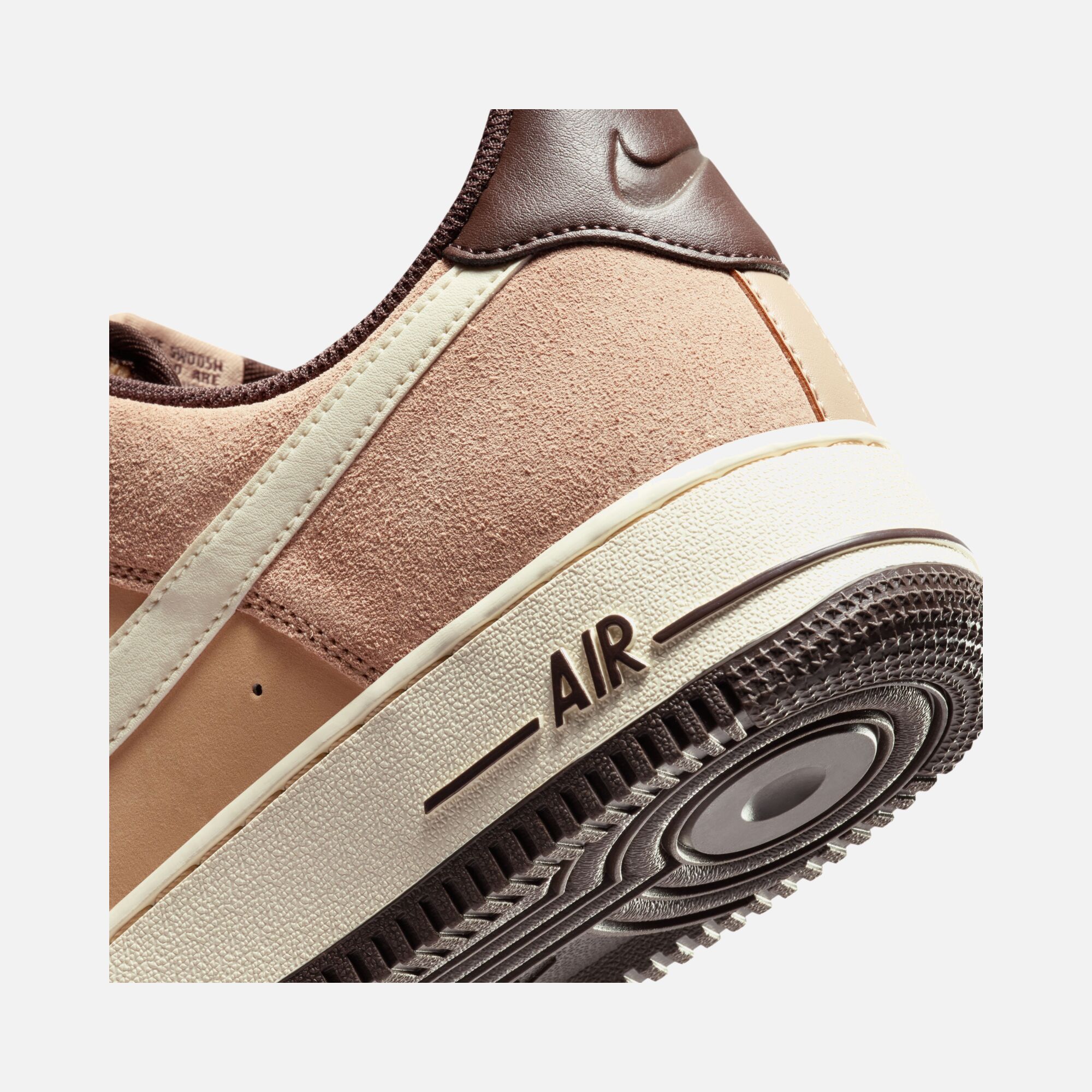 Nike Air Force 1 '07 LV8 EMB Suede & Leather Erkek Spor Ayakkabı