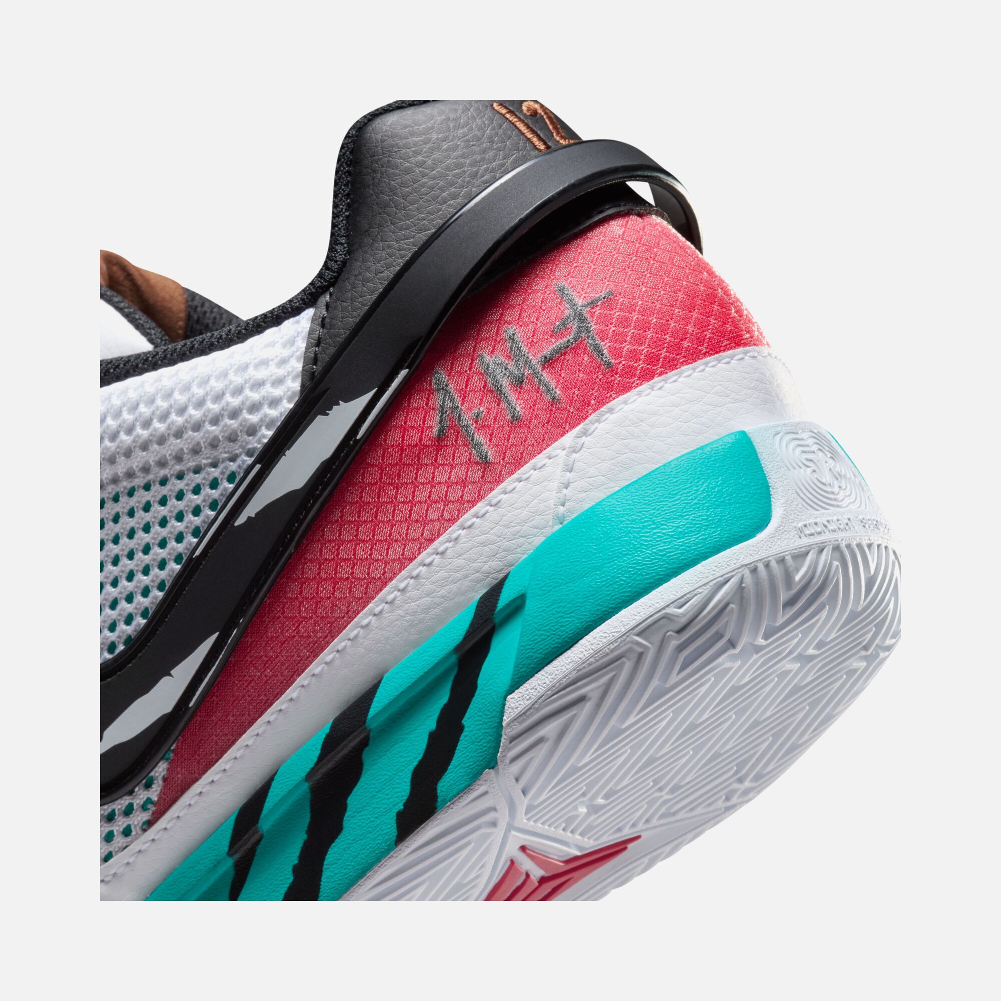 Nike JA 1 "Scratch" Erkek Basketbol Ayakkabısı