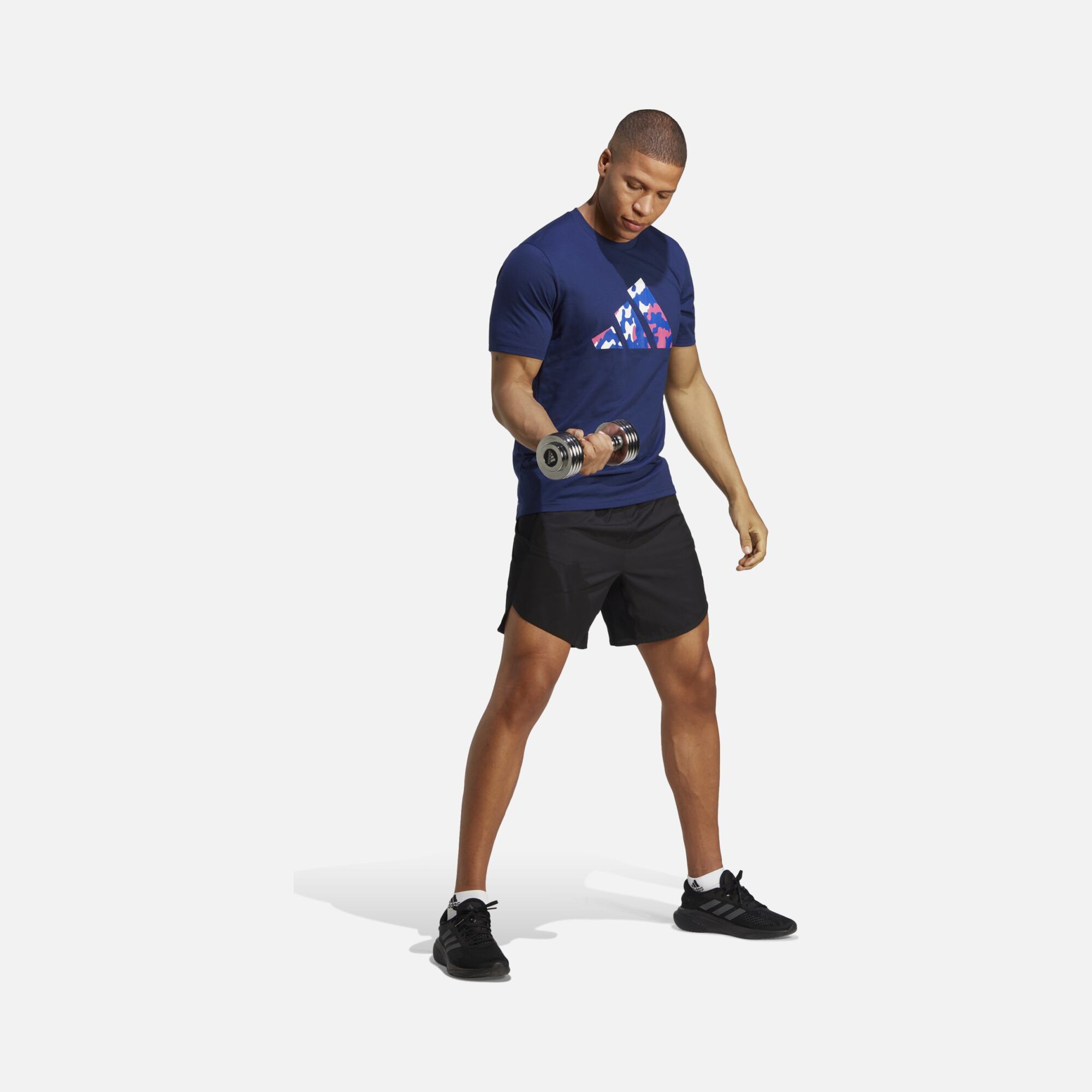 adidas Train Essentials Seasonal Logo Training Short-Sleeve Erkek tişört
