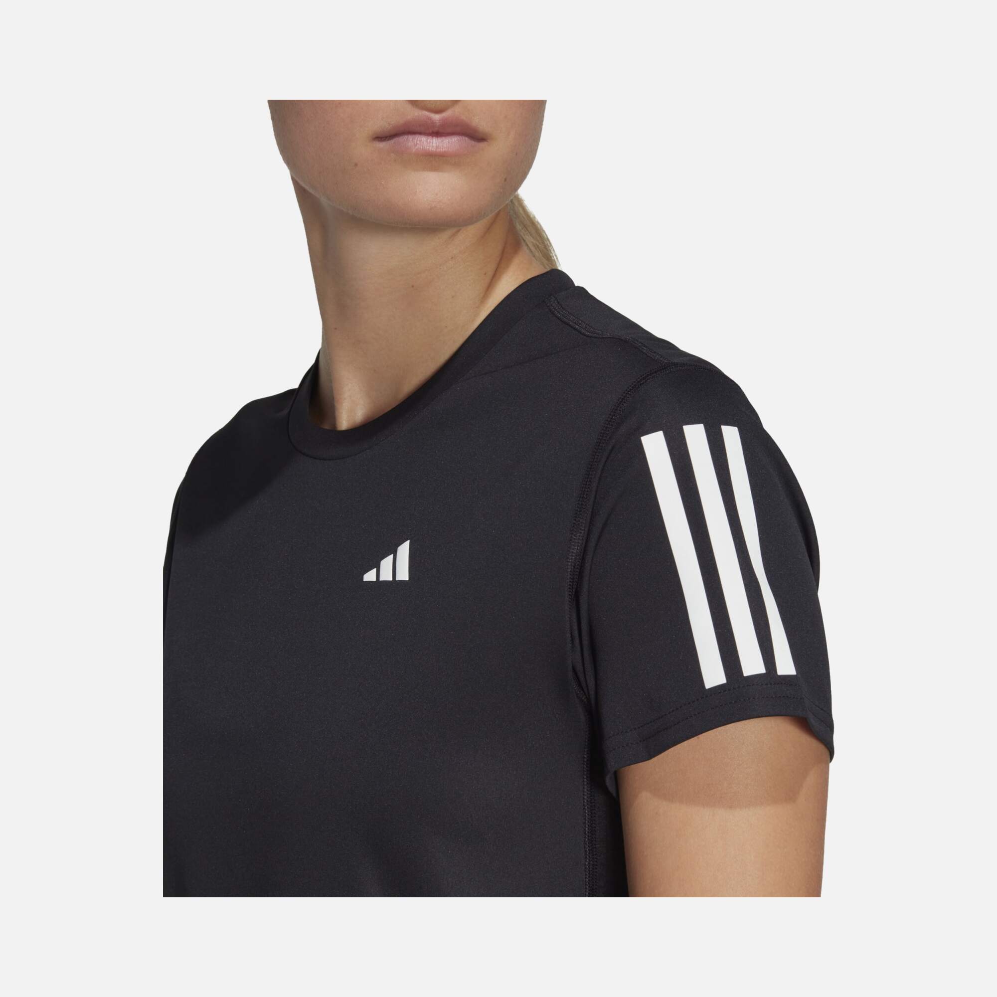 adidas Own the Run Regular-Fit Running Short-Sleeve Kadın Tişört