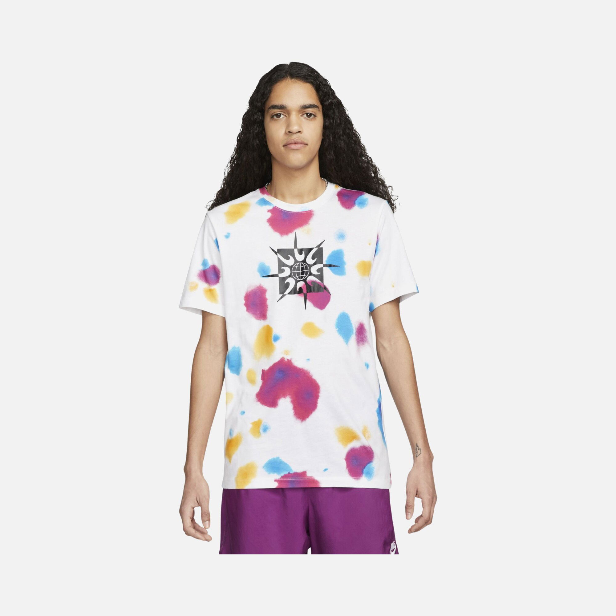Nike Sportswear Festival Batik Graphic Short-Sleeve Erkek Tişört