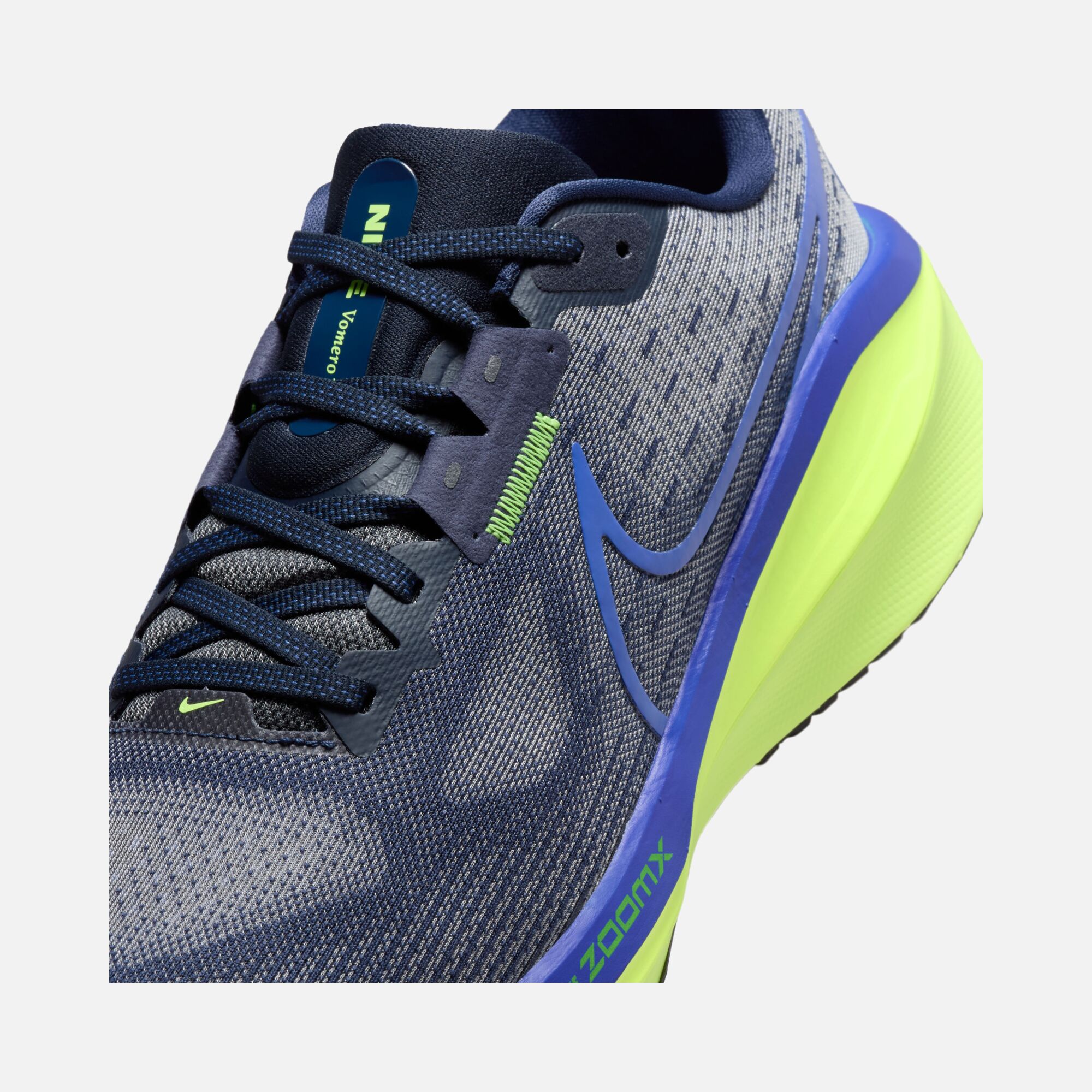 Nike Vomero 17 Road Running Erkek Spor Ayakkabı