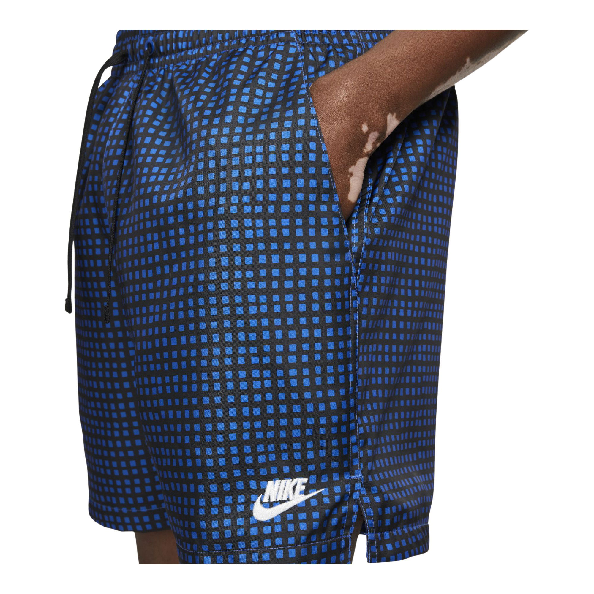 Nike Sportswear City Edition Woven Flow Erkek Şort