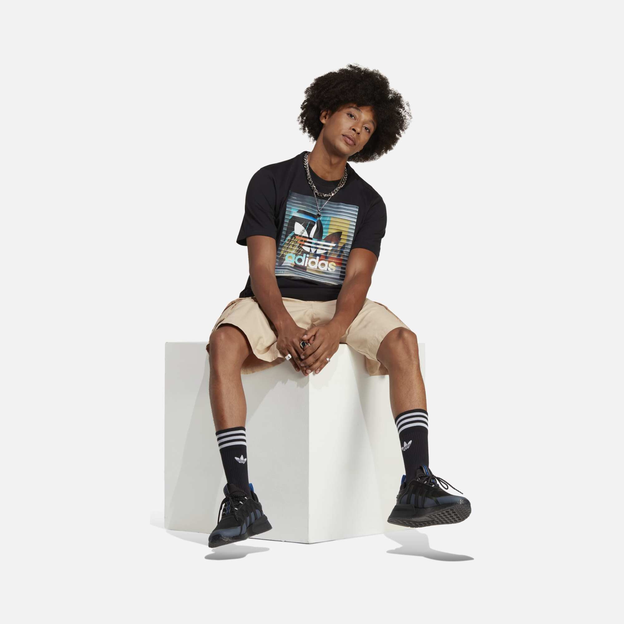 adidas Graphic off the Grid  Short-Sleeve Erkek Tişört