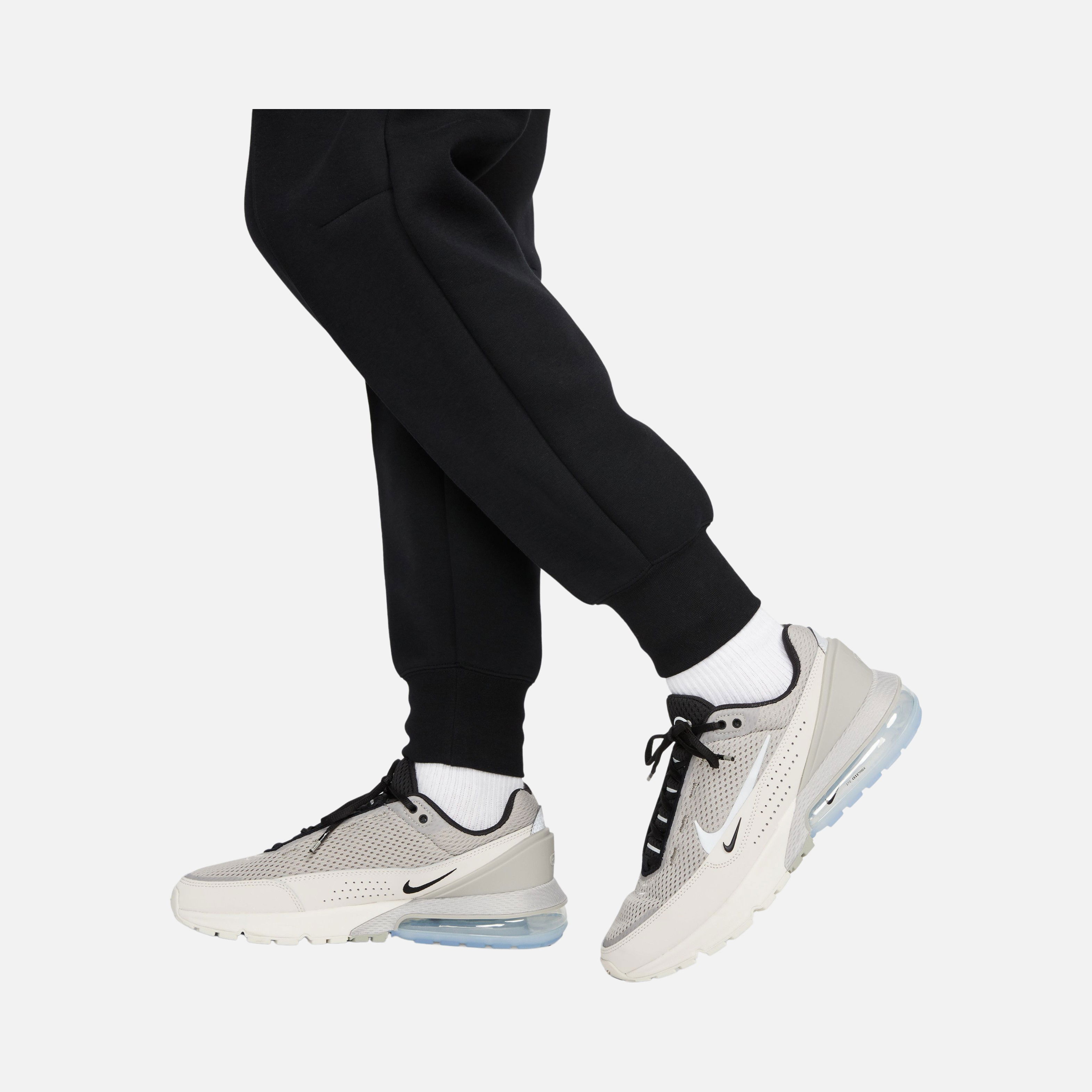 Nike Sportswear Tech Fleece Mid-Rise Kadın Eşofman Altı