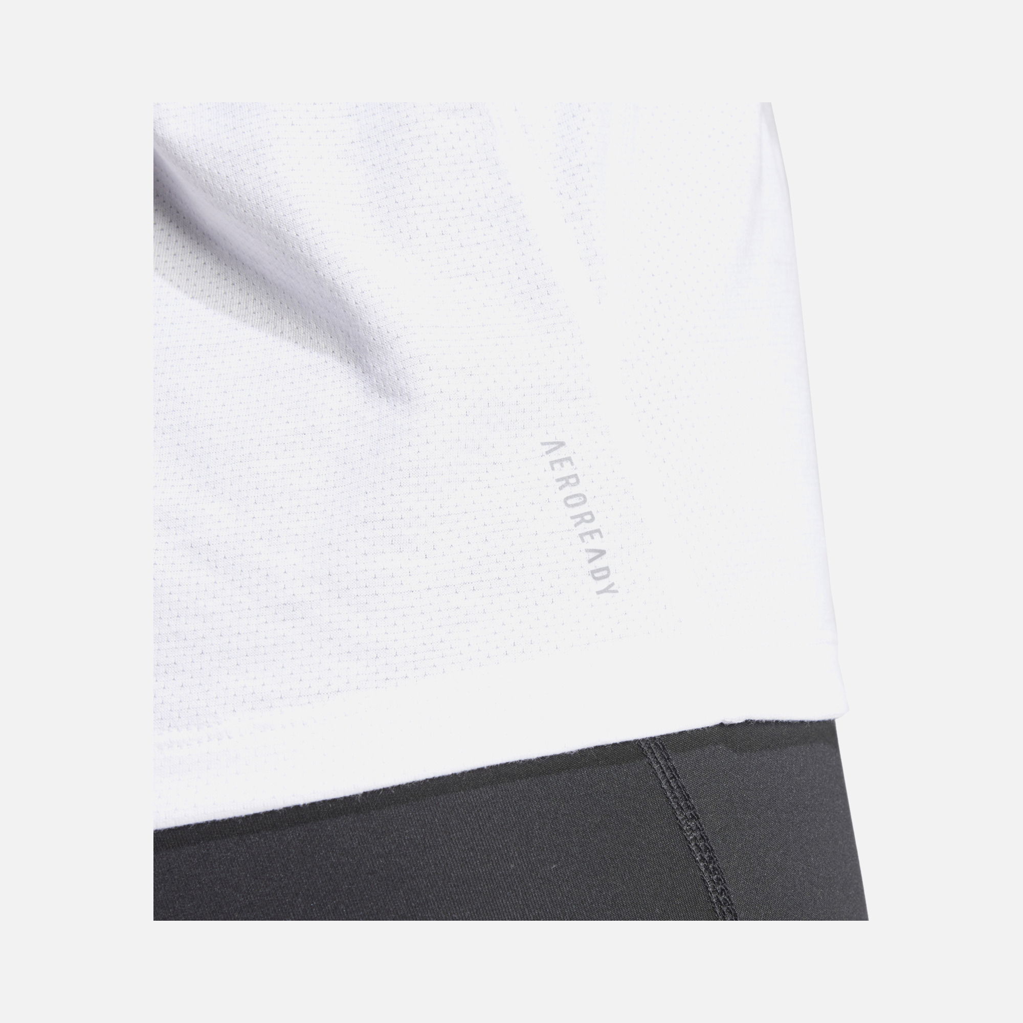 adidas AEROREADY Own the Run 3-Stripes Running Short-Sleeve Kadın Tişört