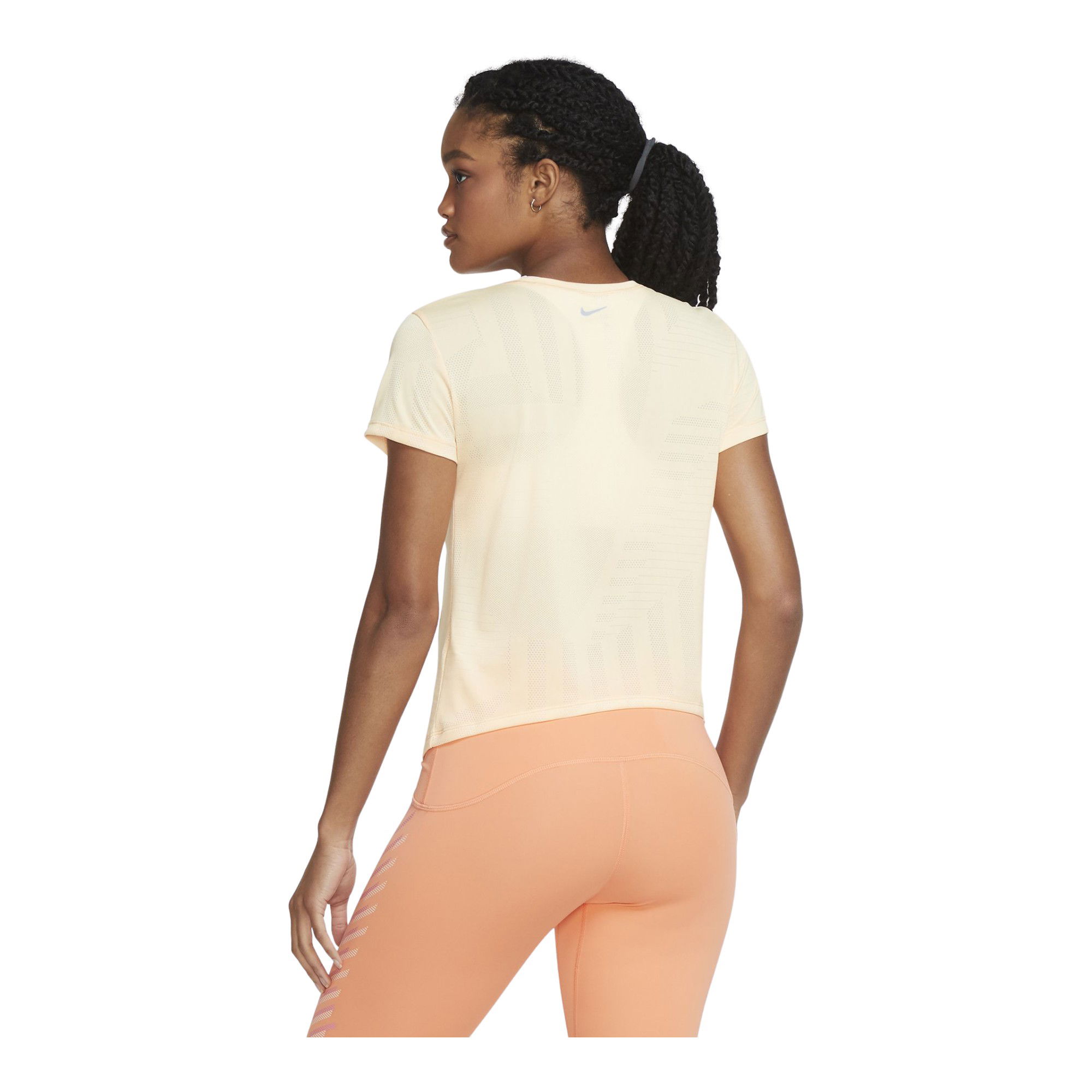 Nike Runway Short-Sleeve Kadın Tişört