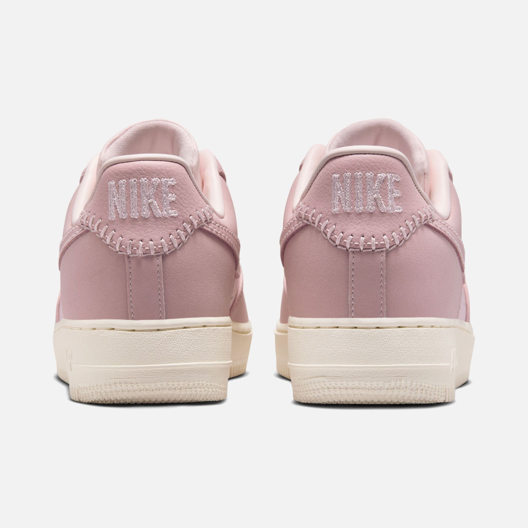 Nike Air Force 1 '07 S25 Kadın Spor Ayakkabı