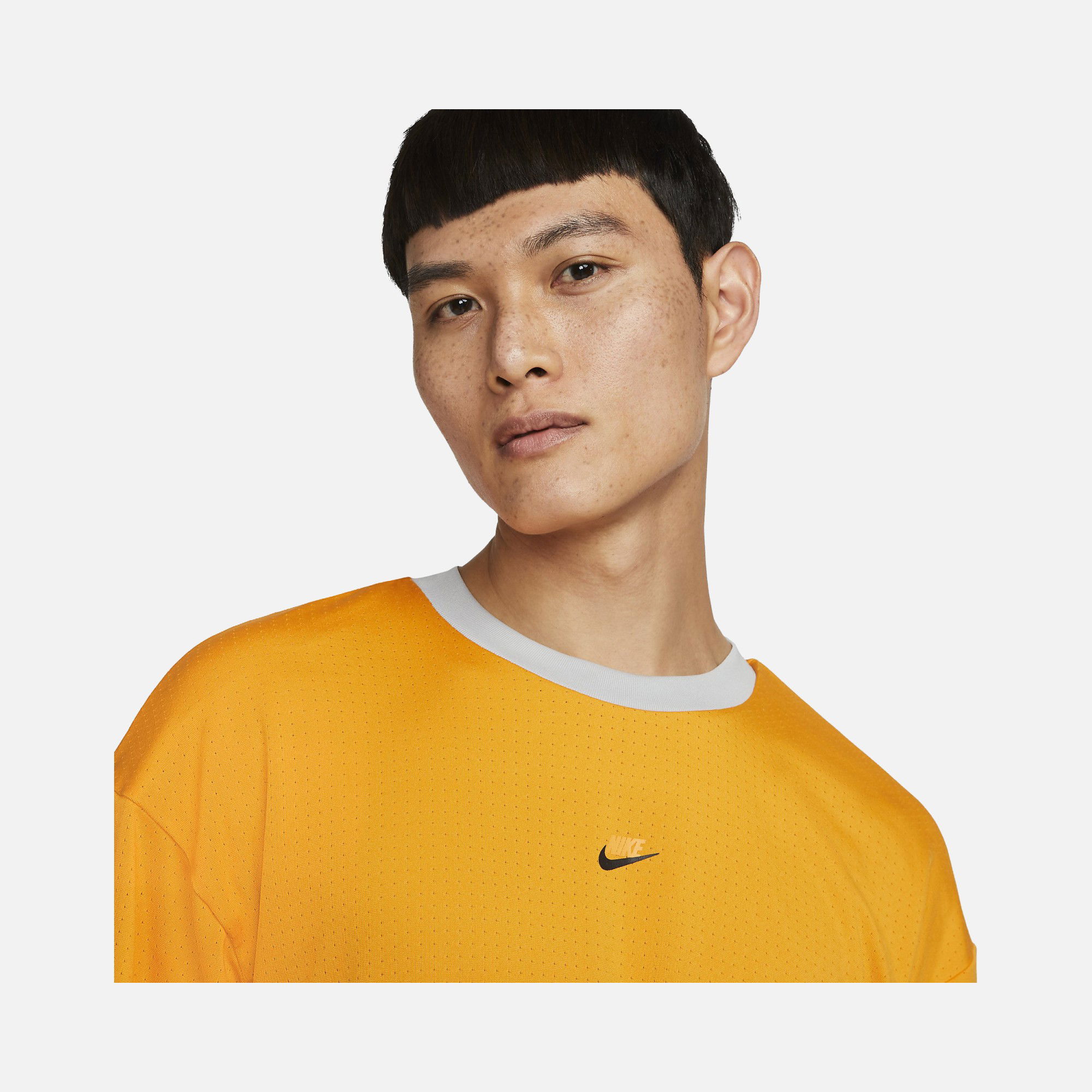 Nike Sportswear Style Essentials Reversible Short-Sleeve Erkek Tişört